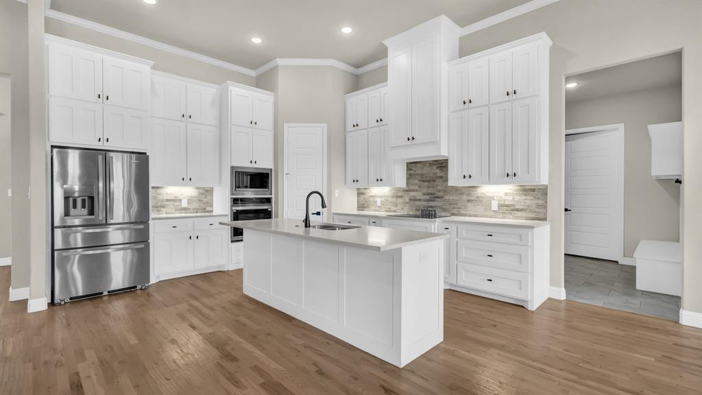 Poolville, Texas, 76487, United States, 4 Bedrooms Bedrooms, ,3 BathroomsBathrooms,Residential,For Sale,1998722