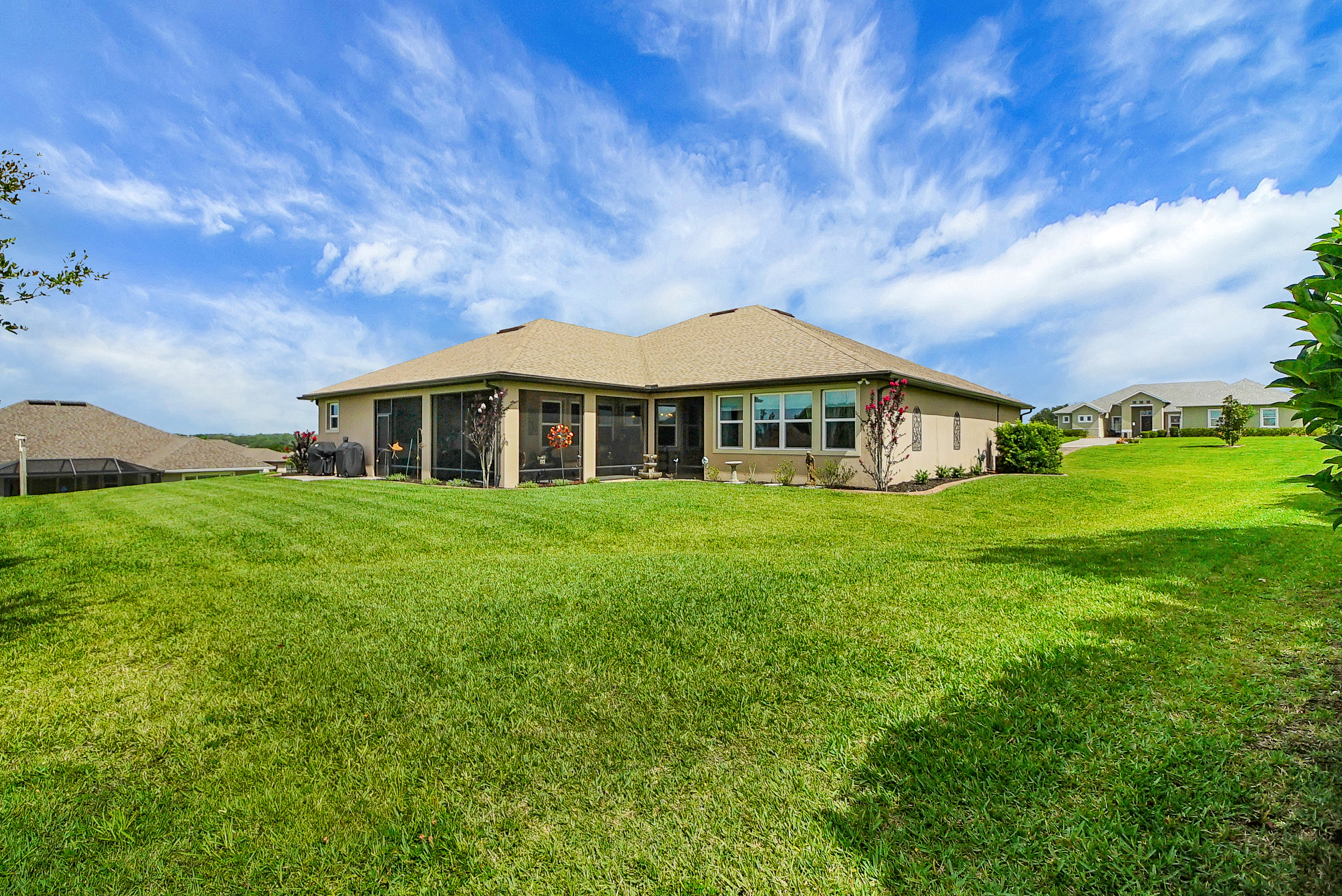 Lady Lake, Florida, 32159, United States, 4 Bedrooms Bedrooms, ,3 BathroomsBathrooms,Residential,For Sale,1945025