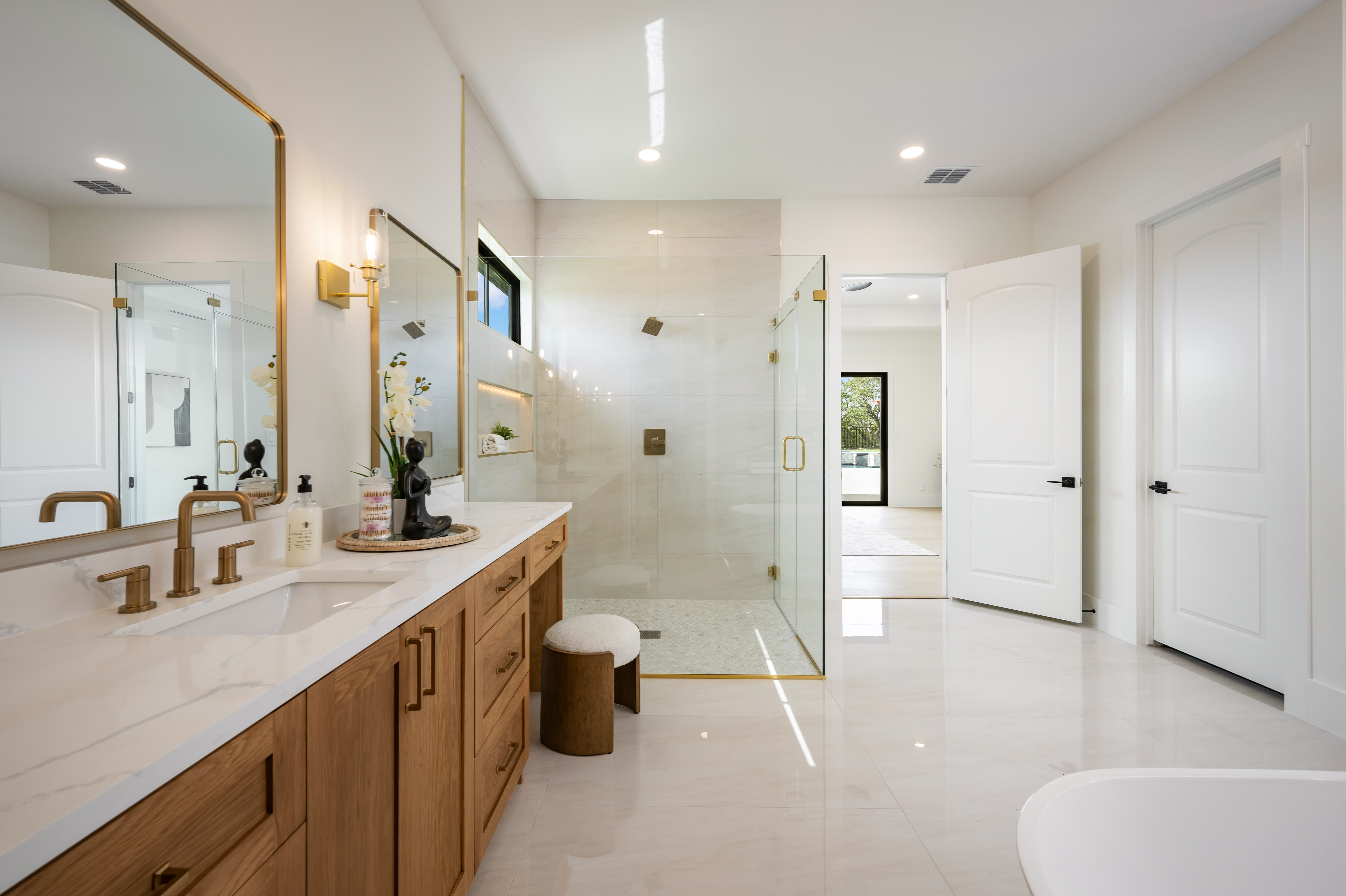  Resort-Style Living in George