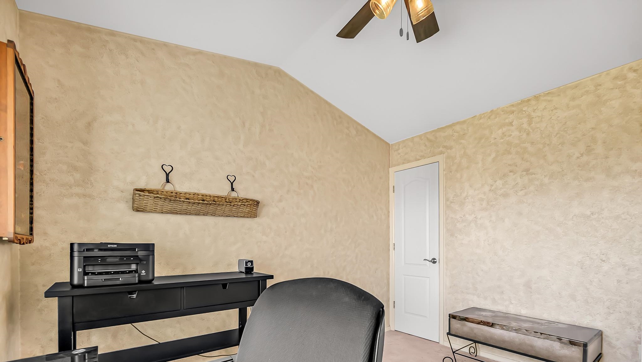 Grand Junction, Colorado, 81507, United States, 3 Bedrooms Bedrooms, ,3 BathroomsBathrooms,Residential,For Sale,1954726