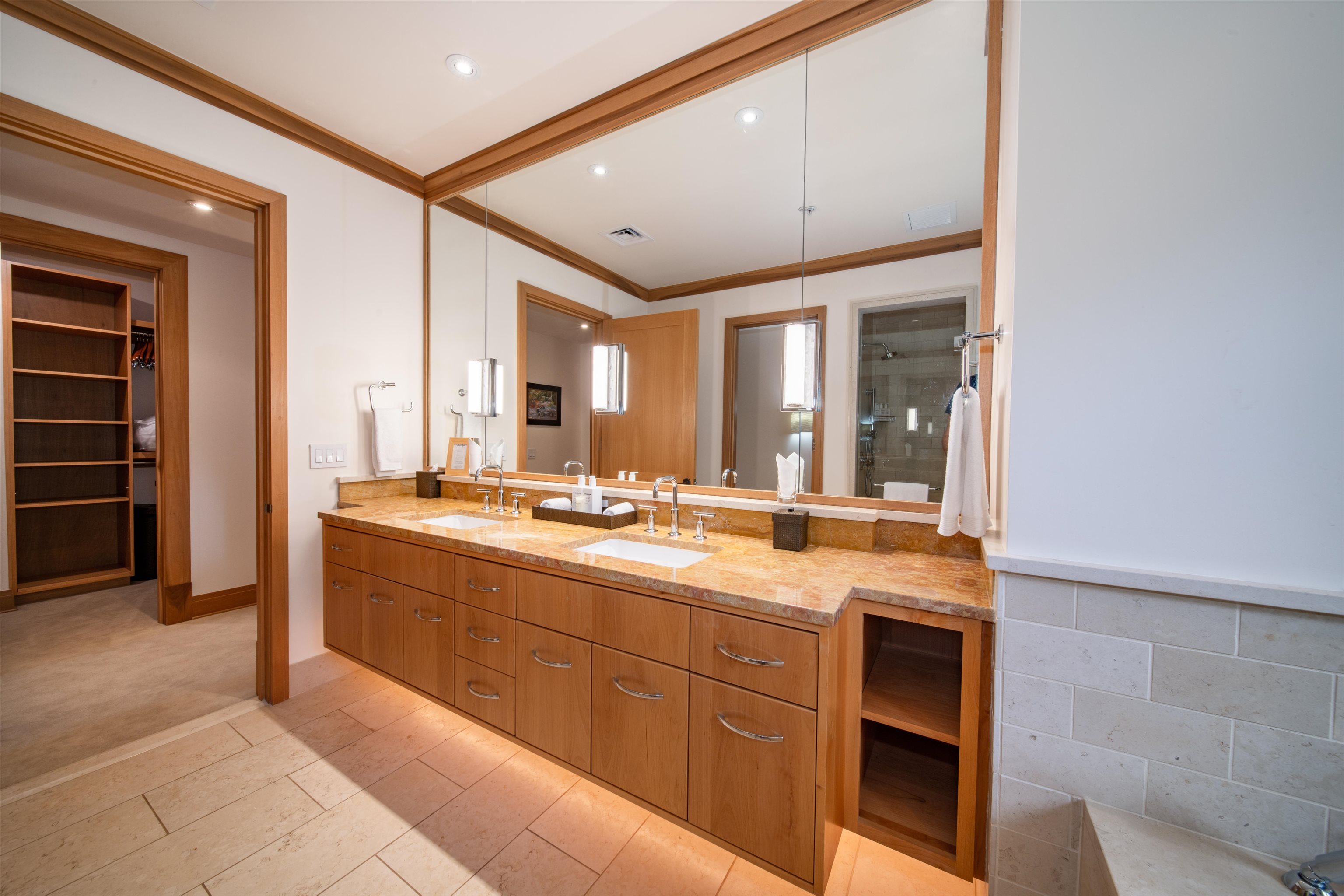 Lahaina, Hawaii, 96761, United States, 3 Bedrooms Bedrooms, ,4 BathroomsBathrooms,Residential,For Sale,1826990