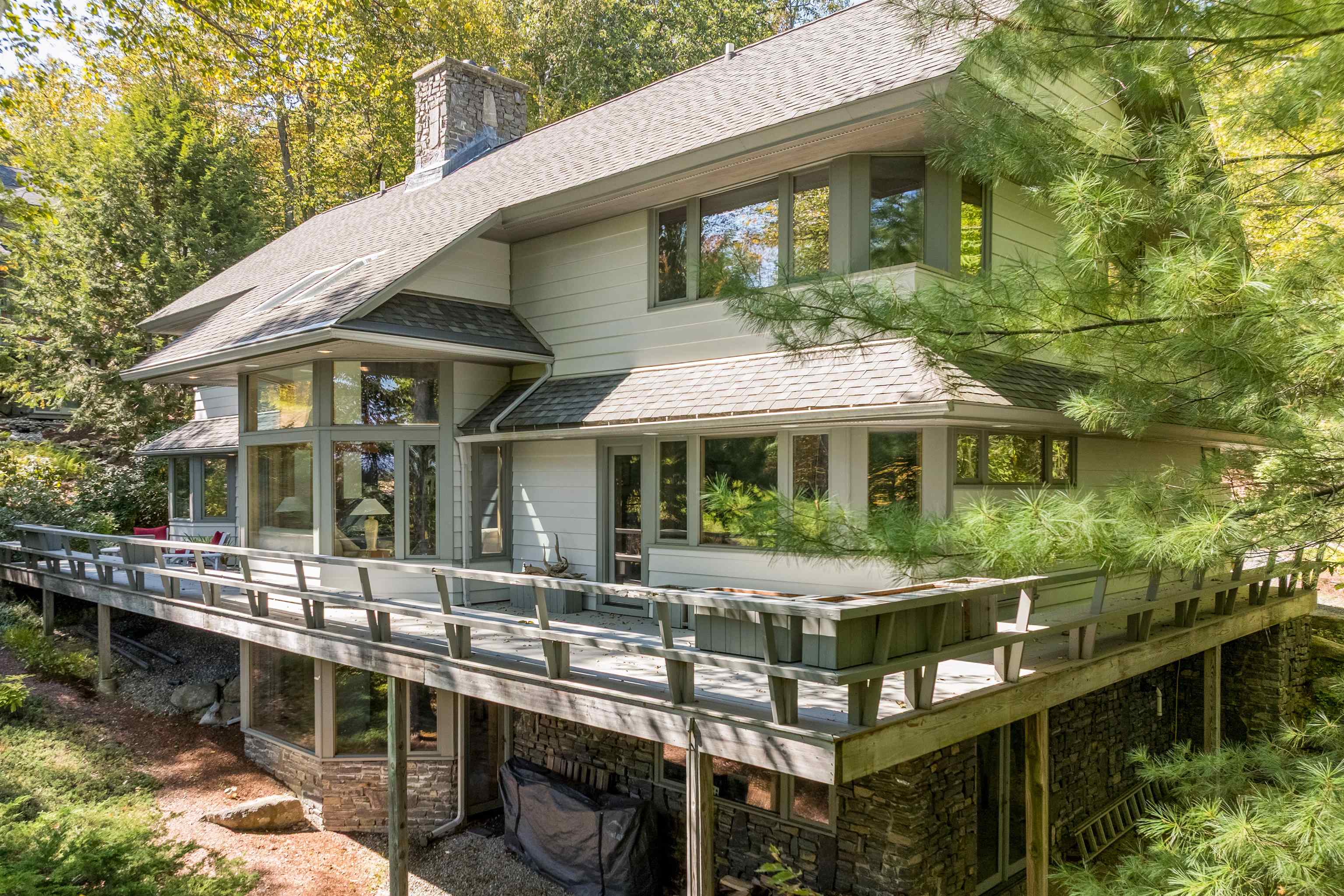 Grantham, New Hampshire, 03753, United States, 4 Bedrooms Bedrooms, ,3 BathroomsBathrooms,Residential,For Sale,1947090