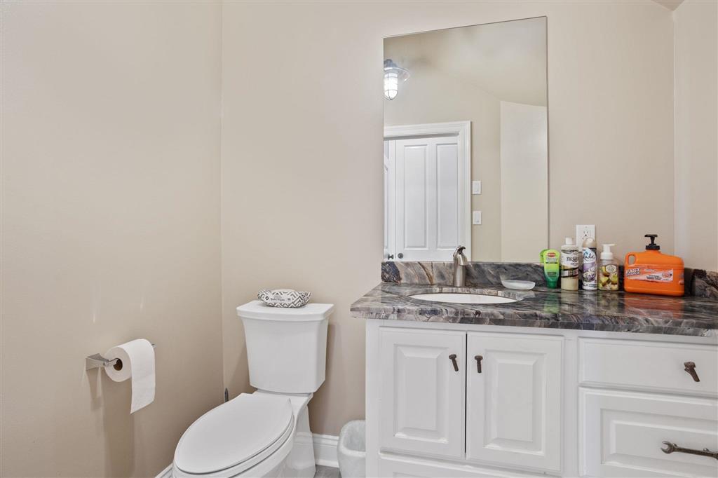Lake Charles, Louisiana, 70605, United States, 5 Bedrooms Bedrooms, ,8 BathroomsBathrooms,Residential,For Sale,2017314