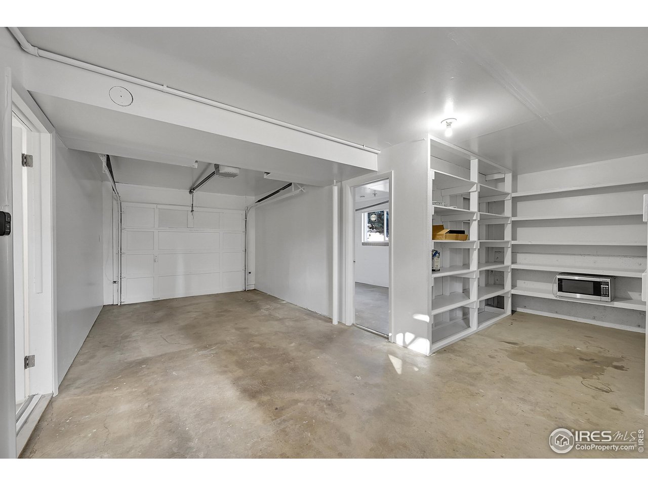 Boulder, Colorado, 80305, United States, 4 Bedrooms Bedrooms, ,2 BathroomsBathrooms,Residential,For Sale,1989611