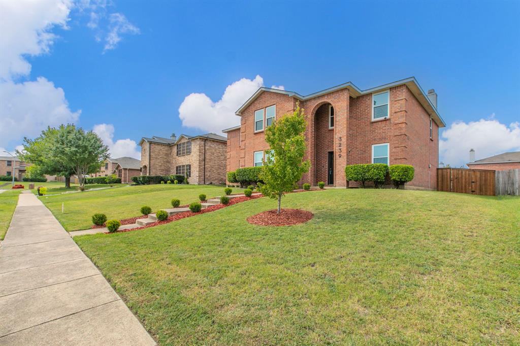 Lancaster, Texas, 75134, United States, 5 Bedrooms Bedrooms, ,3 BathroomsBathrooms,Residential,For Sale,1935785