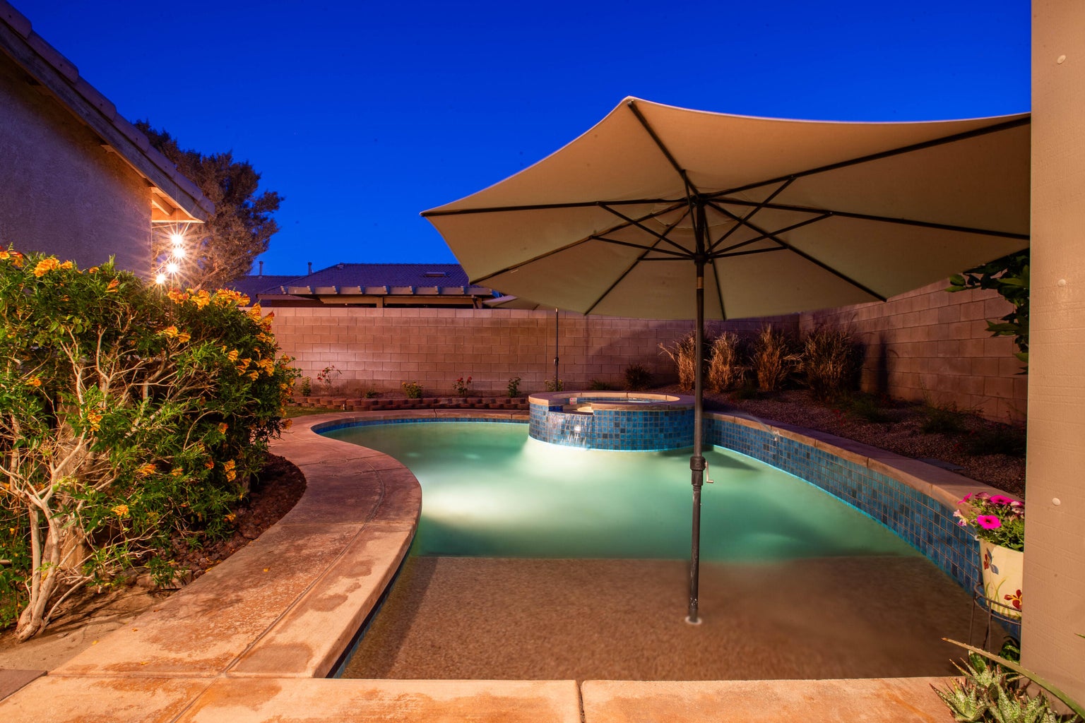 La Quinta, California, 92253, United States, 4 Bedrooms Bedrooms, ,2 BathroomsBathrooms,Residential,For Sale,1931637