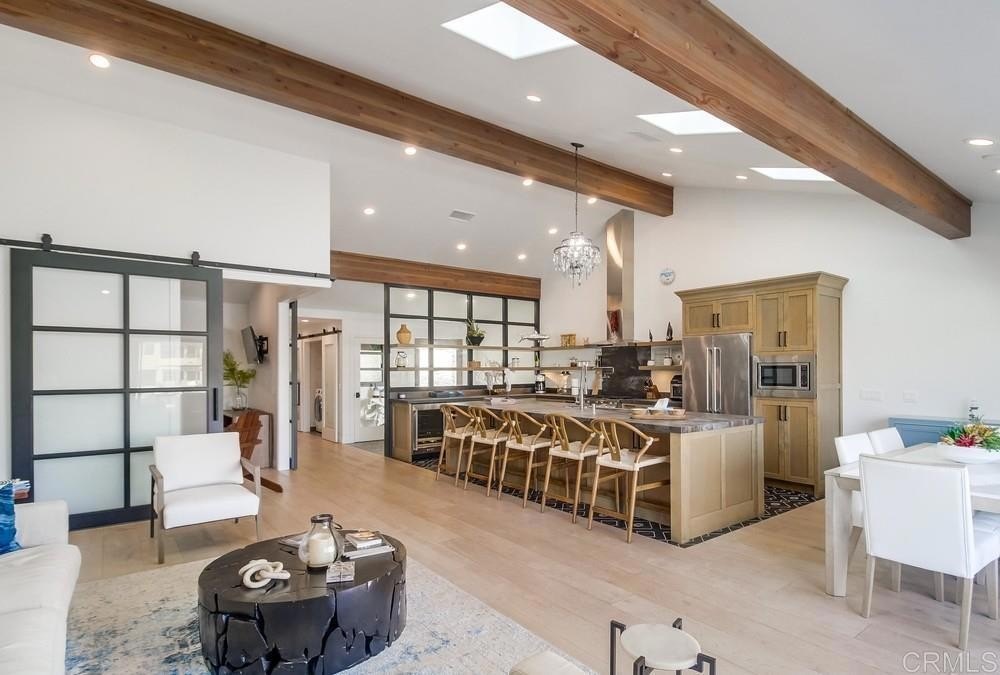 Coronado, California, 92118, United States, 2 Bedrooms Bedrooms, ,2 BathroomsBathrooms,Residential,For Sale,1794986