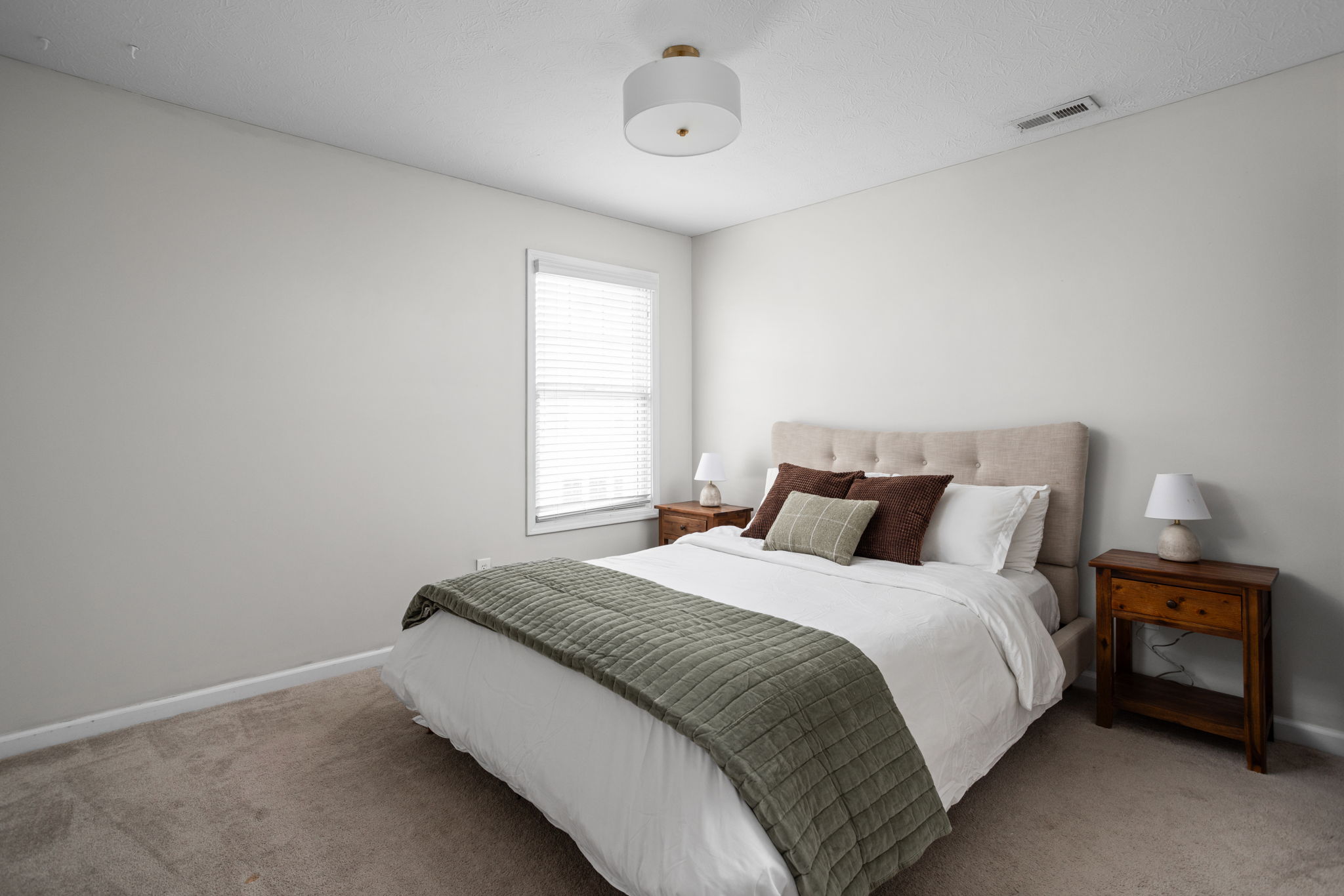  Exceptional 3 Bedroom Townhome in the Village of WestClay - 物件實景