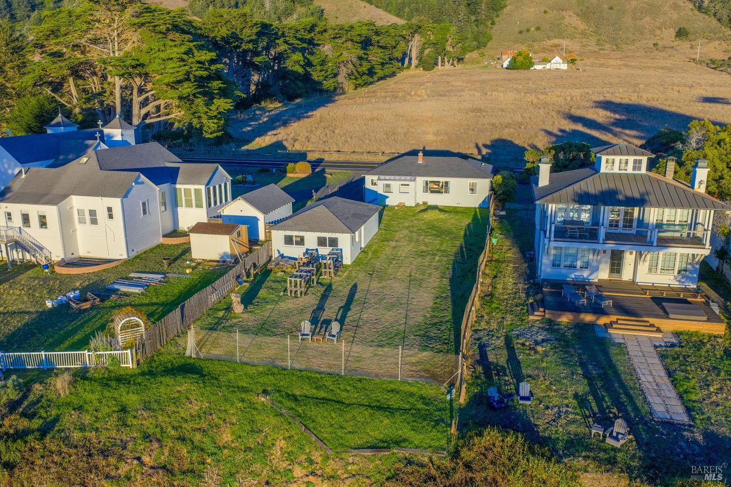 Elk, California, 95432, United States, 2 Bedrooms Bedrooms, ,2 BathroomsBathrooms,Residential,For Sale,1993242