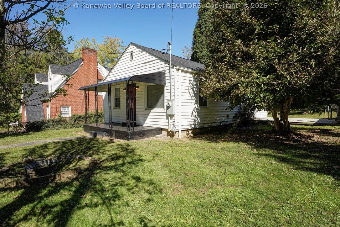 Hickory Rd, Charleston, WV 25314 #1
