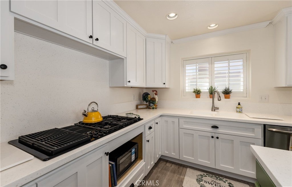 Yucaipa, California, 92399, United States, 3 Bedrooms Bedrooms, ,2 BathroomsBathrooms,Residential,For Sale,1982826