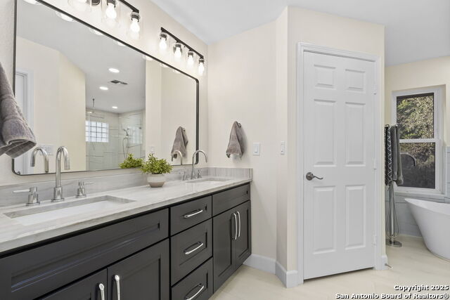 Boerne, Texas, 78006, United States, 3 Bedrooms Bedrooms, ,3 BathroomsBathrooms,Residential,For Sale,1919654