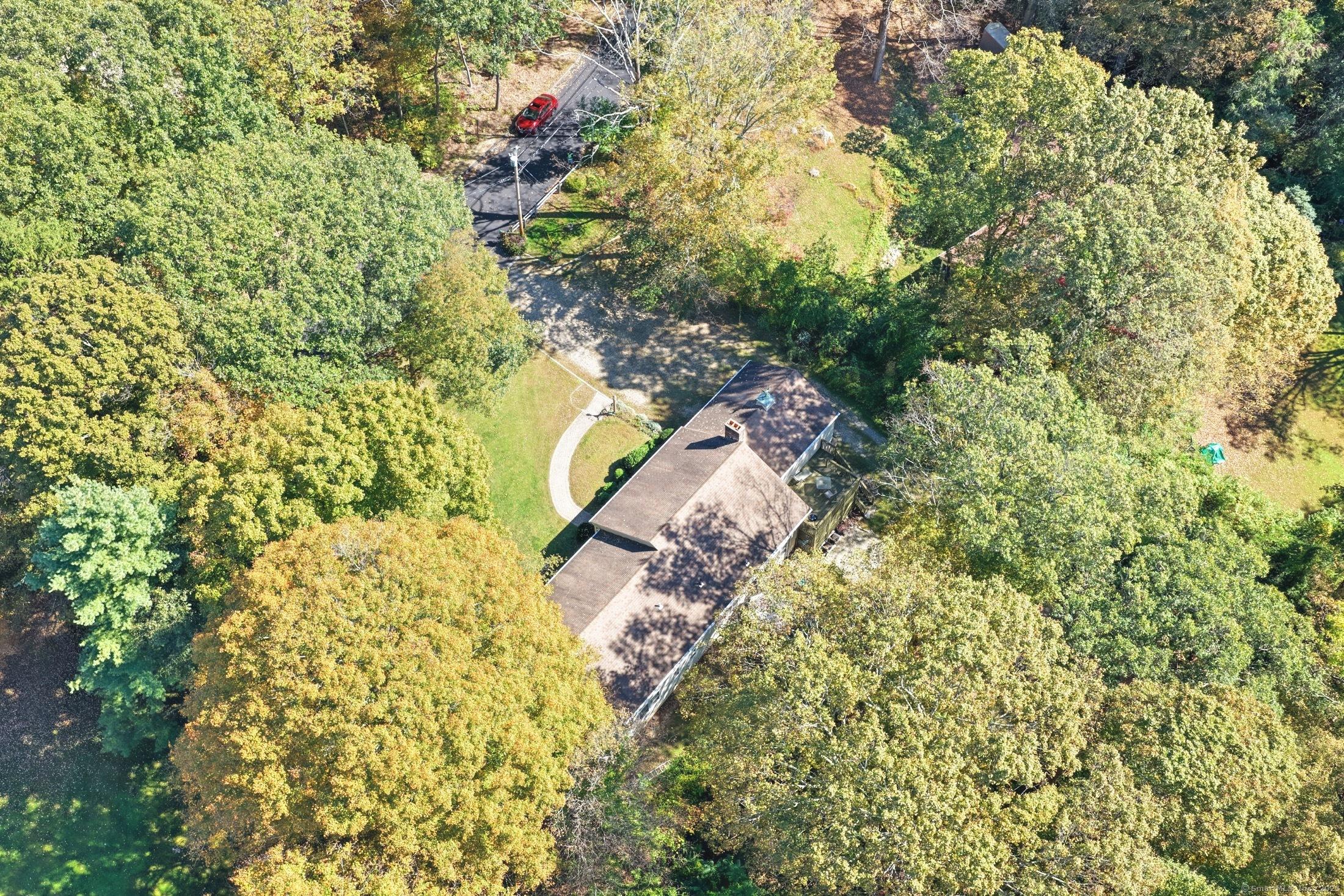 Redding, Connecticut, 06896, United States, 5 Bedrooms Bedrooms, ,3 BathroomsBathrooms,Residential,For Sale,1986152