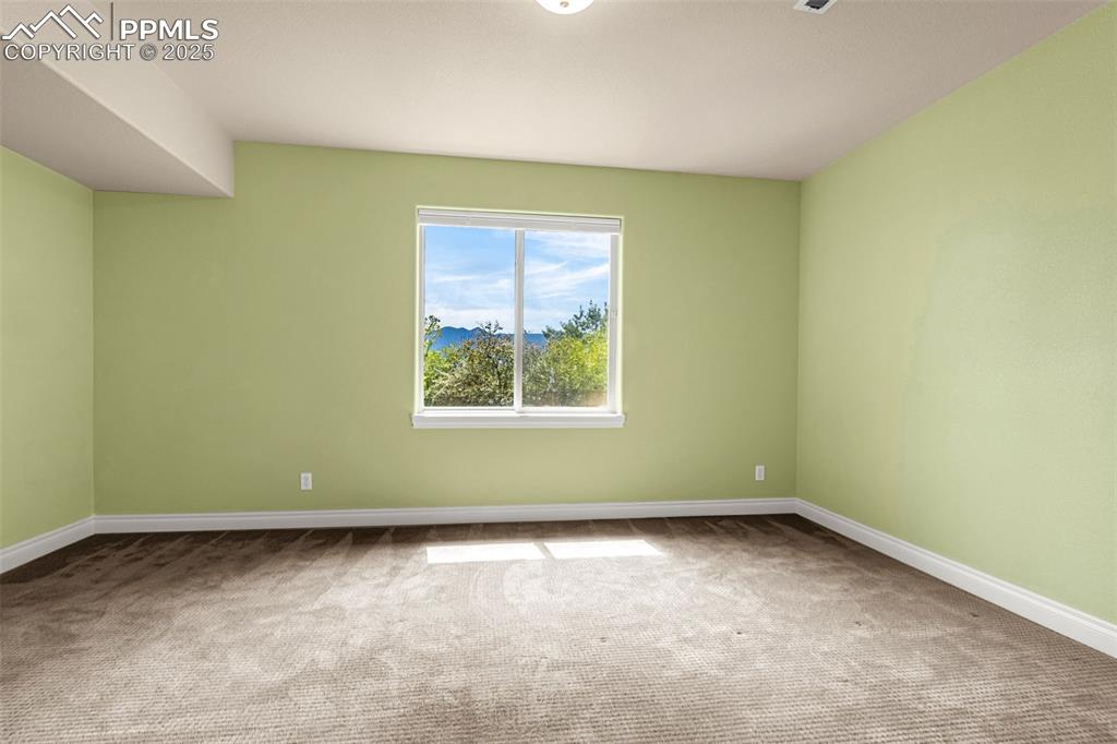 Colorado Springs, Colorado, 80921, United States, 4 Bedrooms Bedrooms, ,3 BathroomsBathrooms,Residential,For Sale,1901229