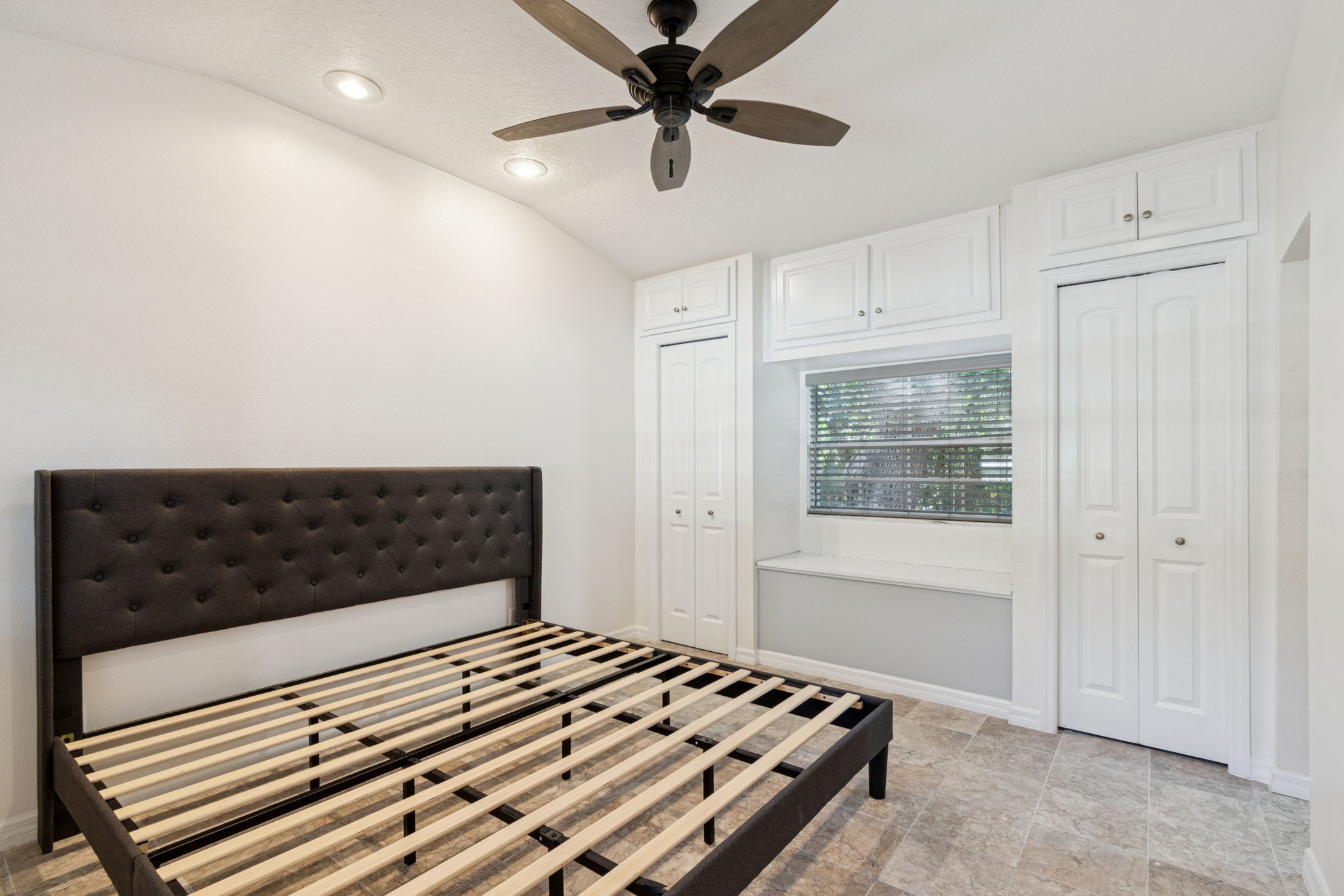 Tampa, Florida, 33637, United States, 4 Bedrooms Bedrooms, ,3 BathroomsBathrooms,Residential,For Sale,2012054