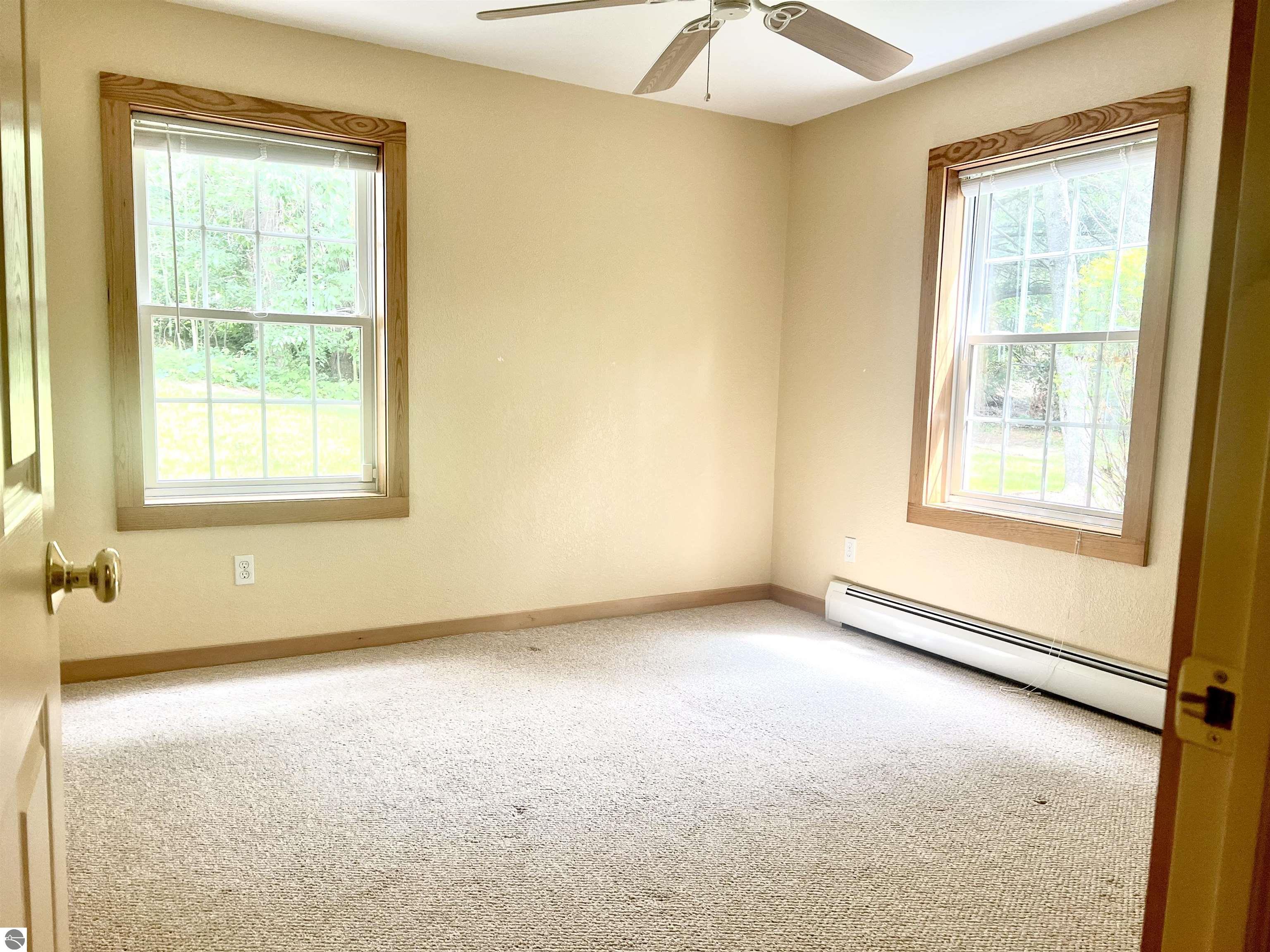 Traverse City, Michigan, 49686, United States, 4 Bedrooms Bedrooms, ,3 BathroomsBathrooms,Residential,For Sale,1883605
