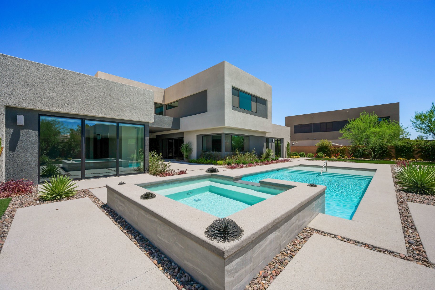  Private Contemporary Masterpiece in Las Vegas