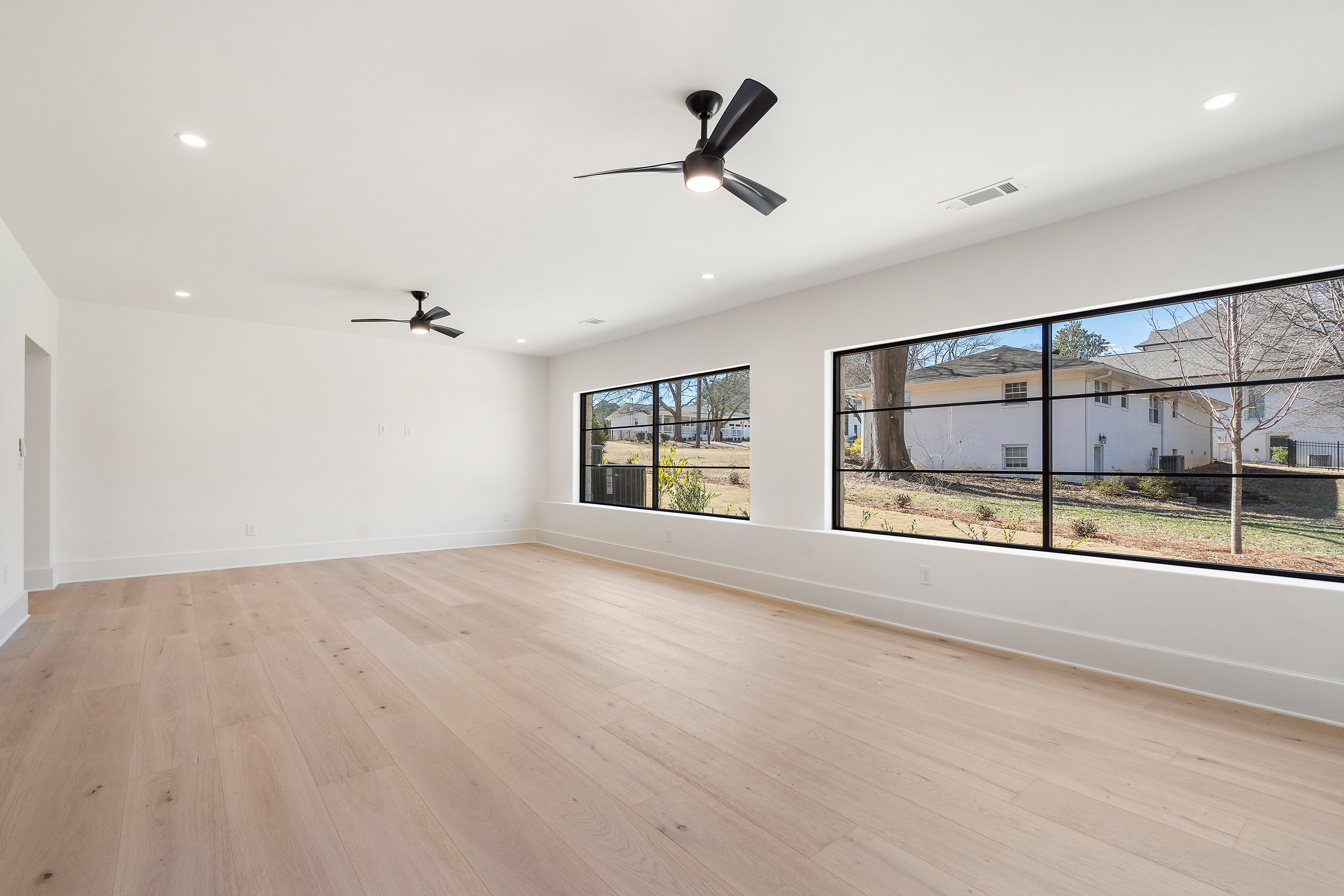  Exceptional New Home Located in Sought-After Communities in Downtown Alpharetta - 物件實景