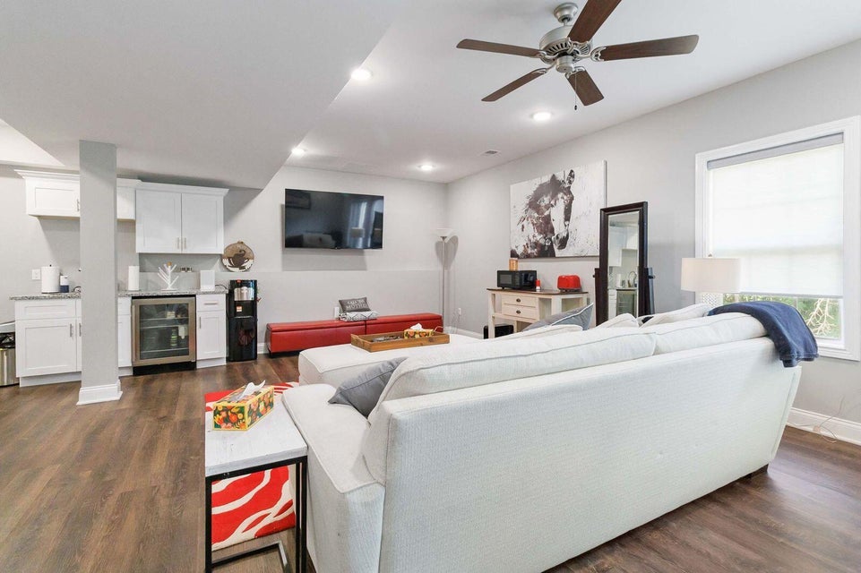 Somerset, Kentucky, 42503, United States, 4 Bedrooms Bedrooms, ,3 BathroomsBathrooms,Residential,For Sale,1981769