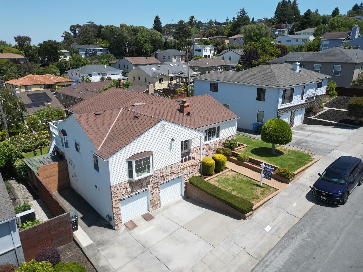 San Mateo, California, 94403, United States, 4 Bedrooms Bedrooms, ,3 BathroomsBathrooms,Residential,For Sale,1848740