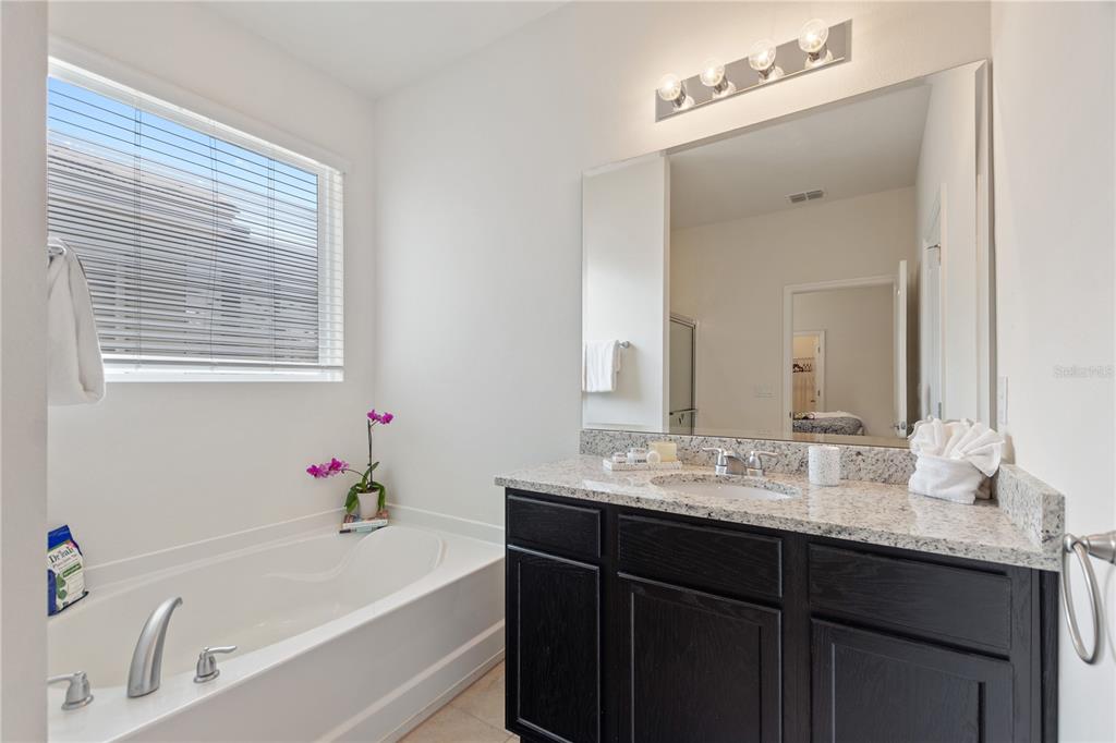 Davenport, Florida, 33837, United States, 7 Bedrooms Bedrooms, ,6 BathroomsBathrooms,Residential,For Sale,1883075