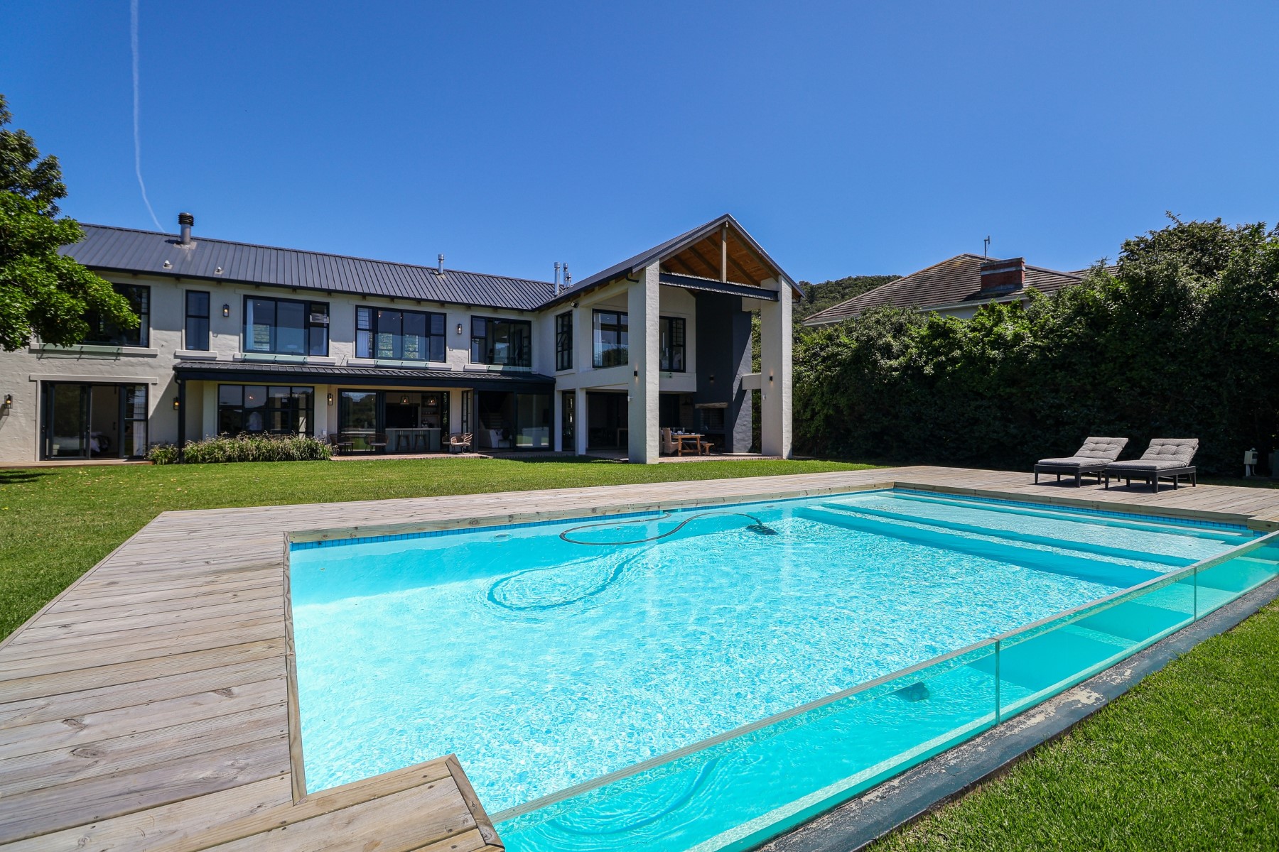  Modern home - Twin Rivers Estate - 物件實景