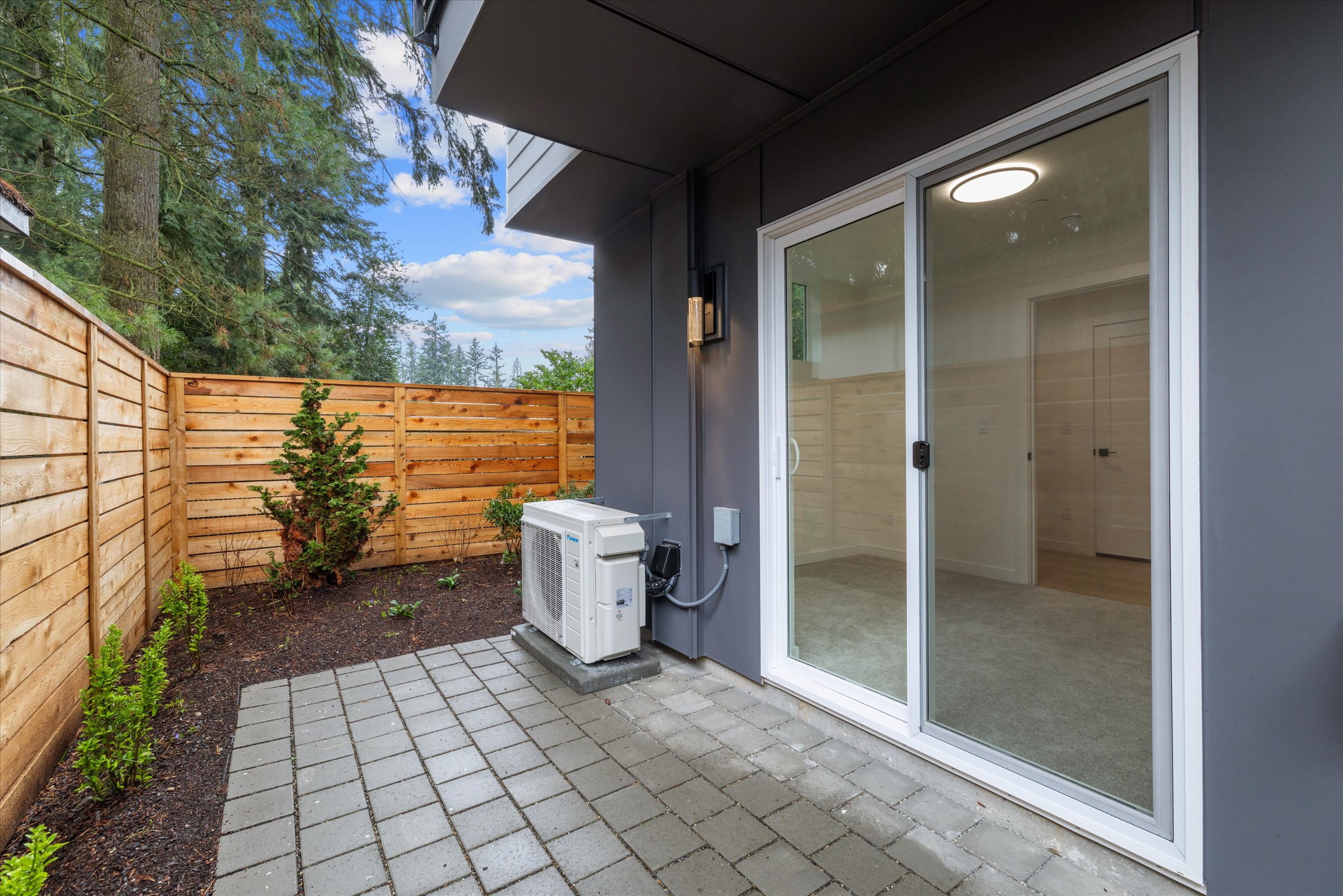  18015 2nd Ave NE Unit #C, Shoreline, WA 98177 - 物件實景