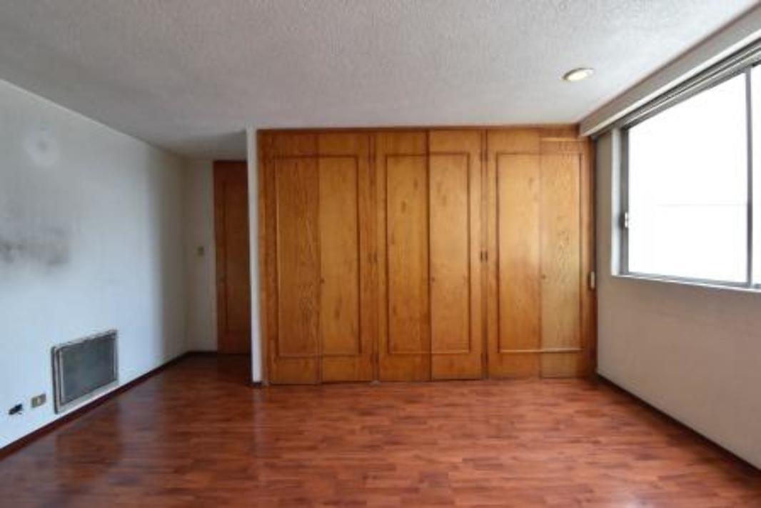 Fernando Villalpando, Álvaro Obregón, Ciudad de México, 01020, Mexico, 5 Bedrooms Bedrooms, ,4 BathroomsBathrooms,Residential,For Sale,Fernando Villalpando,1615745
