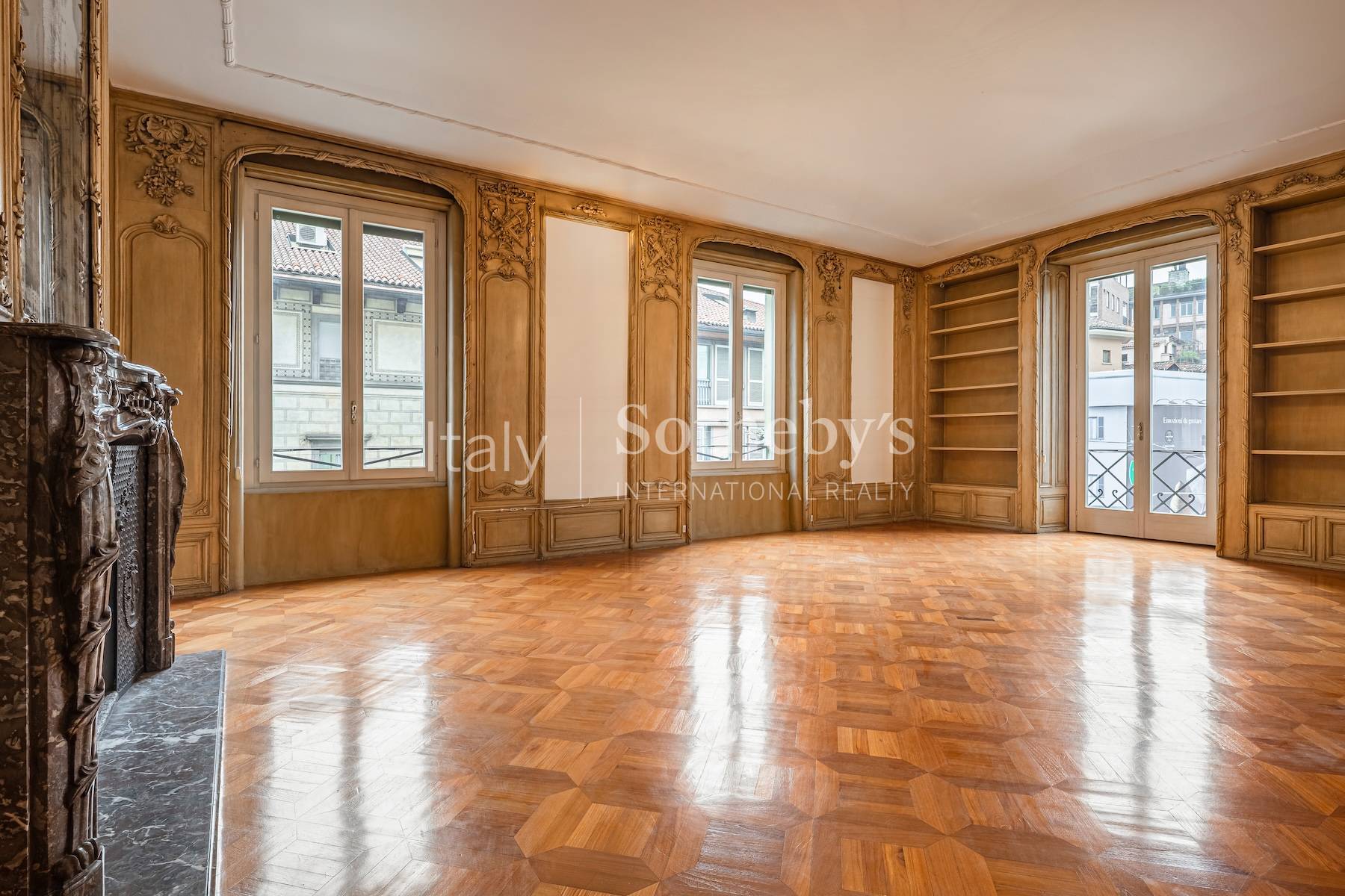  Exclusive Historic Residence with Original Frescoes - 物件實景