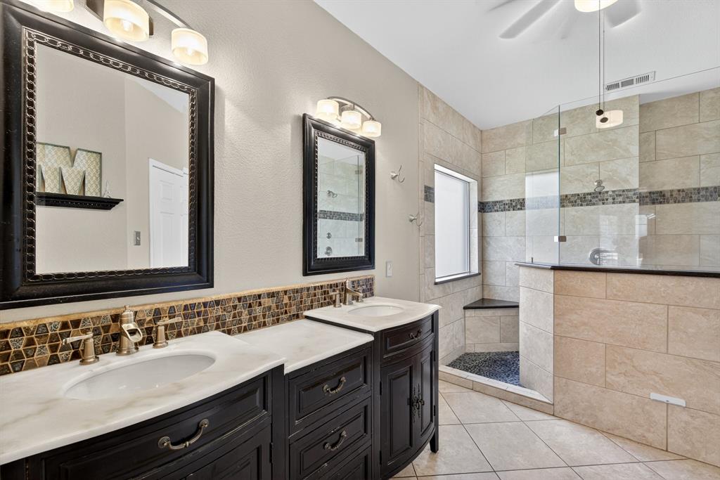 Lewisville, Texas, 75077, United States, 4 Bedrooms Bedrooms, ,3 BathroomsBathrooms,Residential,For Sale,2003312