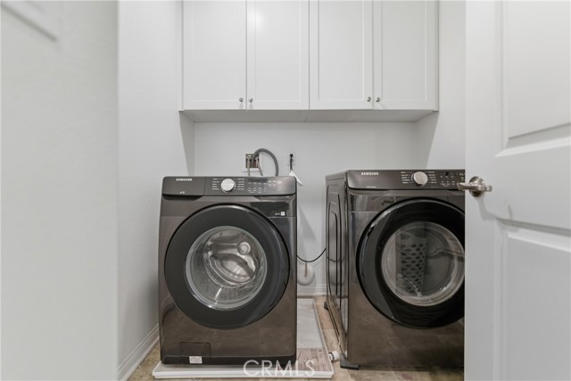 Fontana, California, 92336, United States, 4 Bedrooms Bedrooms, ,4 BathroomsBathrooms,Residential,For Sale,1981803