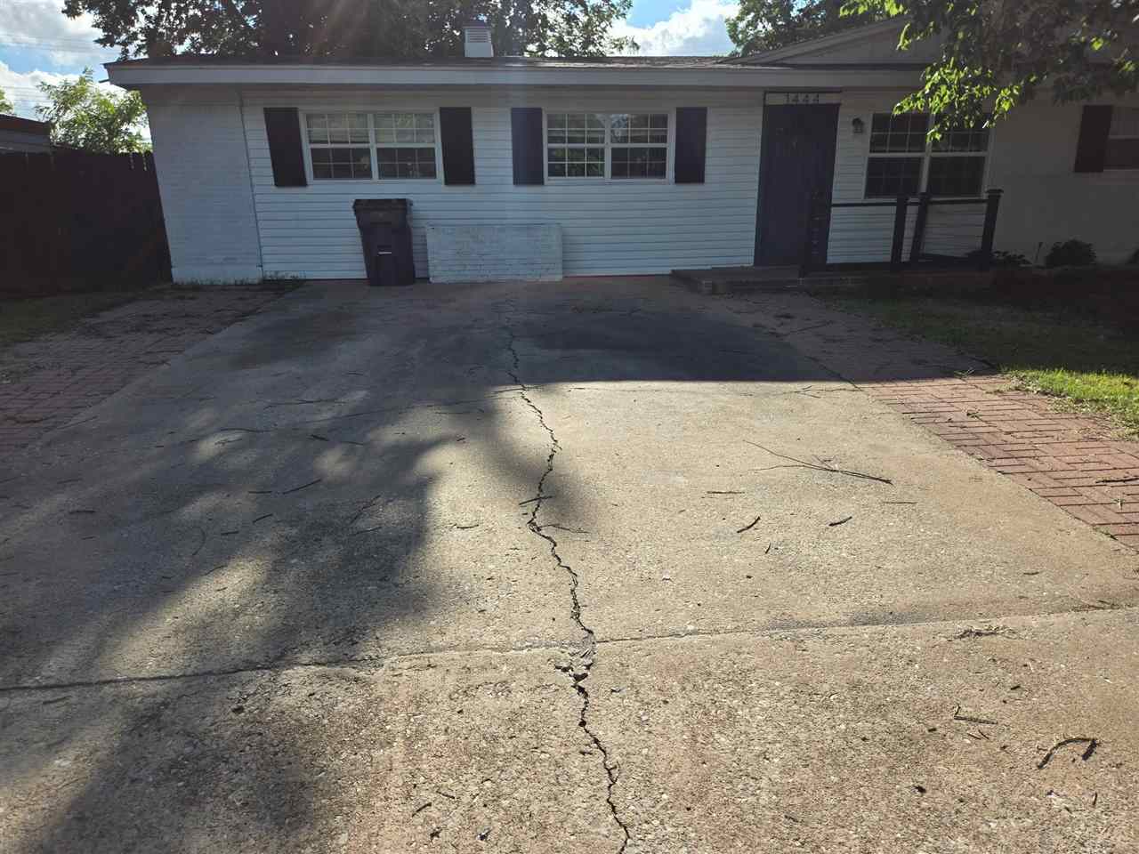 40th St, Lawton, OK 73505 #1
