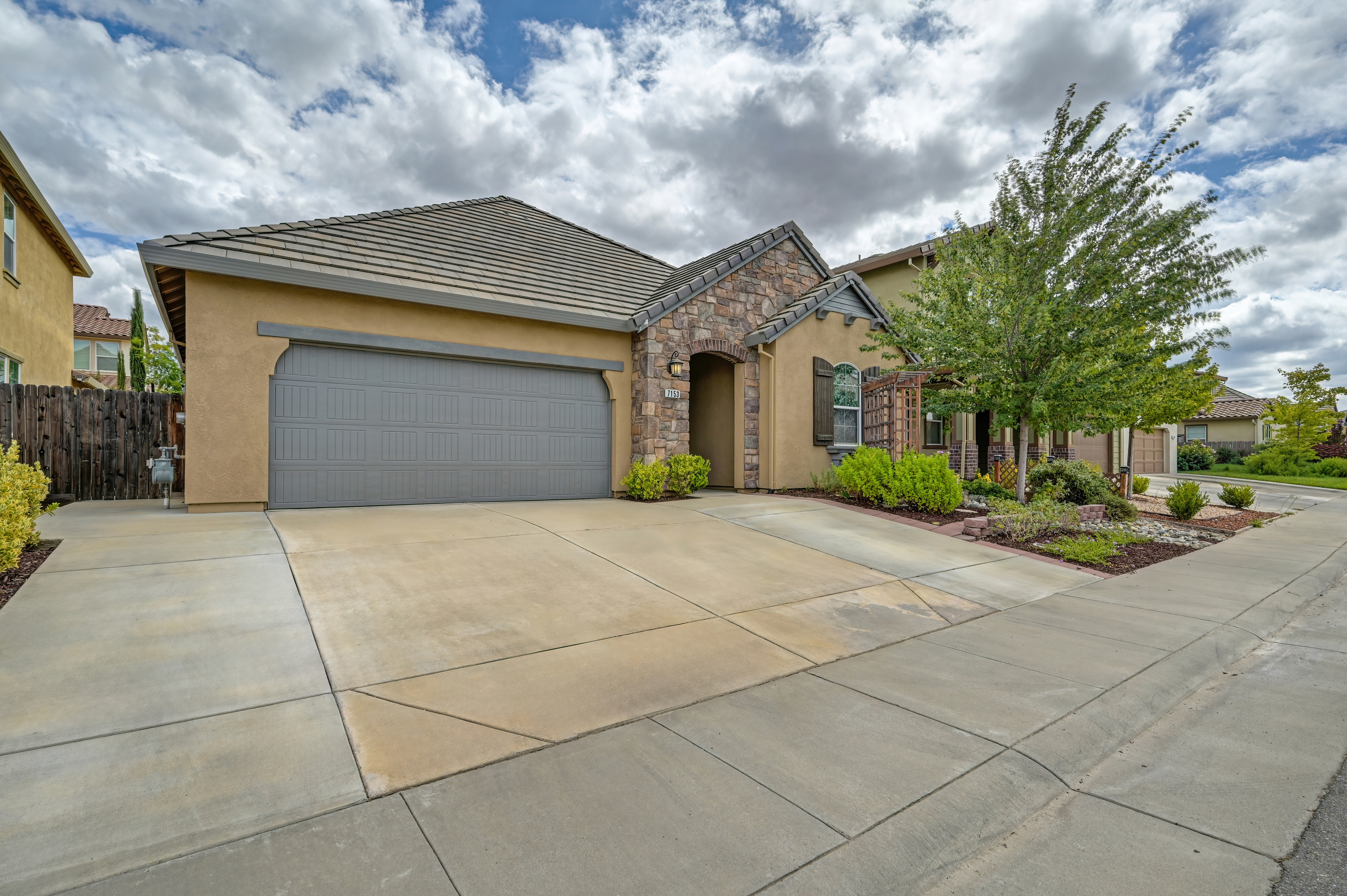  7153 Greenford Way, Roseville, CA 95747 - 物件實景