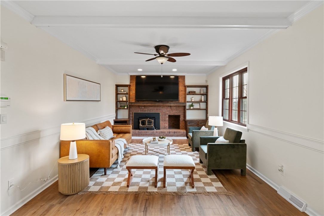 Whitehall, Pennsylvania, 15236, United States, 5 Bedrooms Bedrooms, ,4 BathroomsBathrooms,Residential,For Sale,2002171