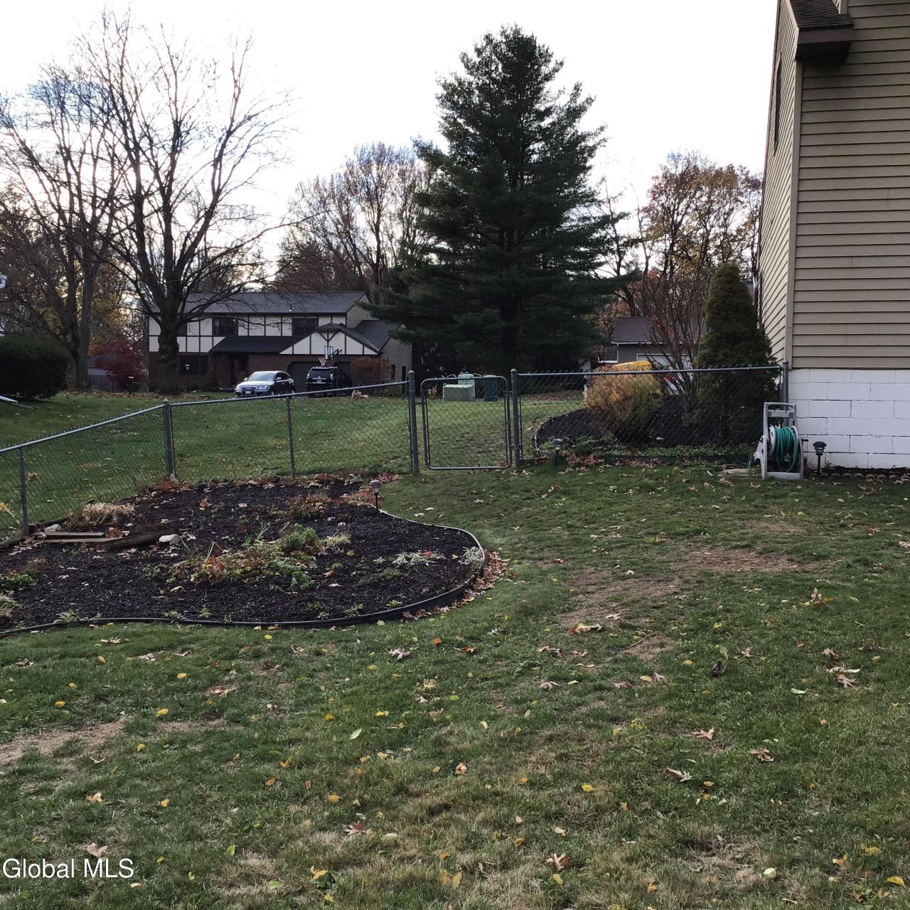 Loudonville, New York, 12211, United States, 4 Bedrooms Bedrooms, ,3 BathroomsBathrooms,Residential,For Sale,1994671