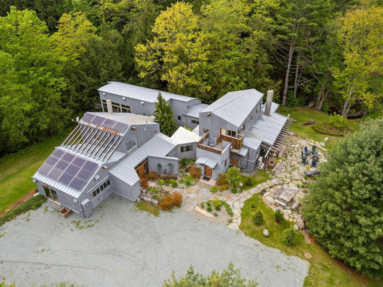 Hubbardton, Vermont, 05735, United States, 5 Bedrooms Bedrooms, ,4 BathroomsBathrooms,Residential,For Sale,1883394