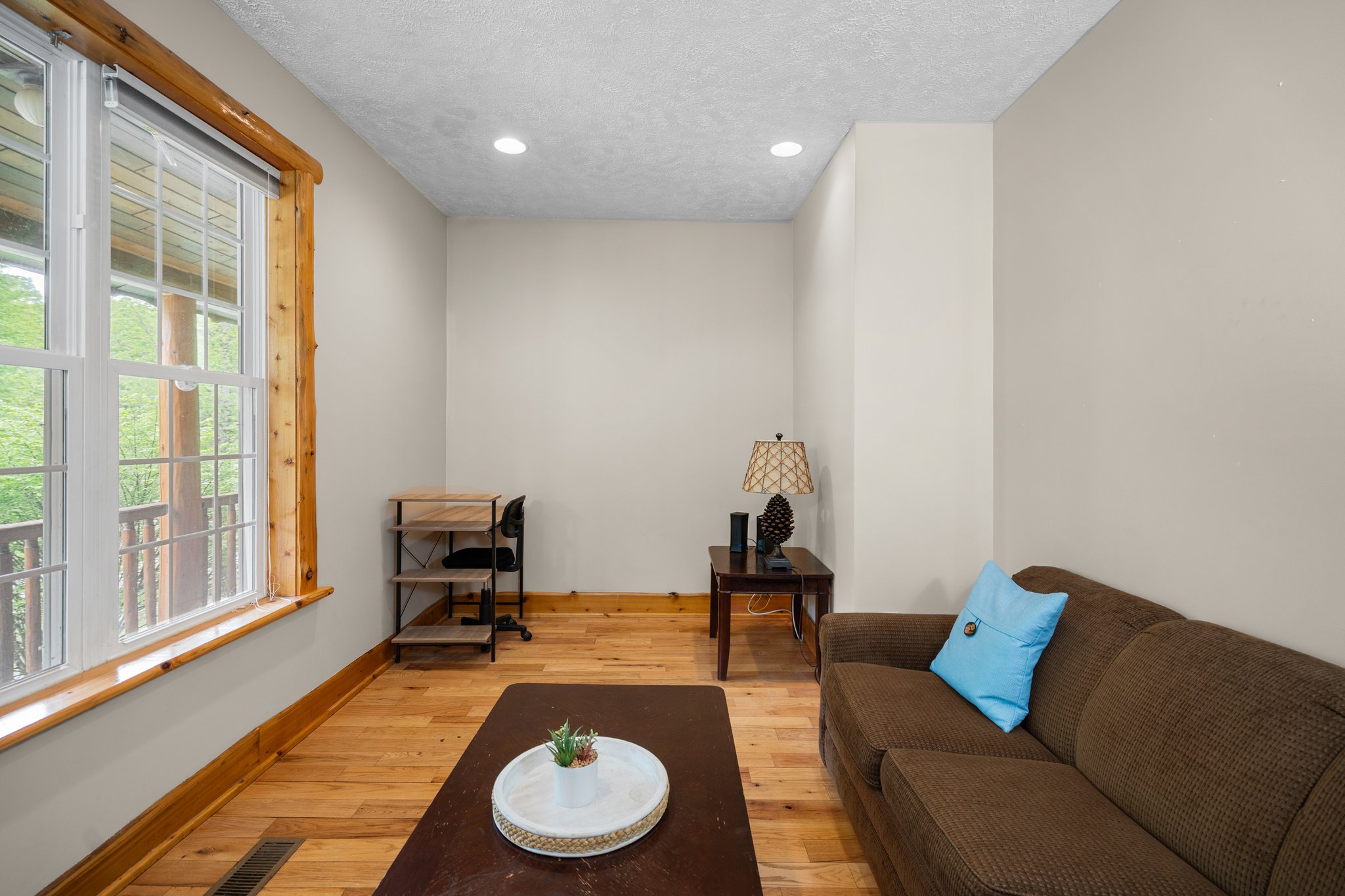 Bellaire, Michigan, 49615, United States, 5 Bedrooms Bedrooms, ,4 BathroomsBathrooms,Residential,For Sale,1826987