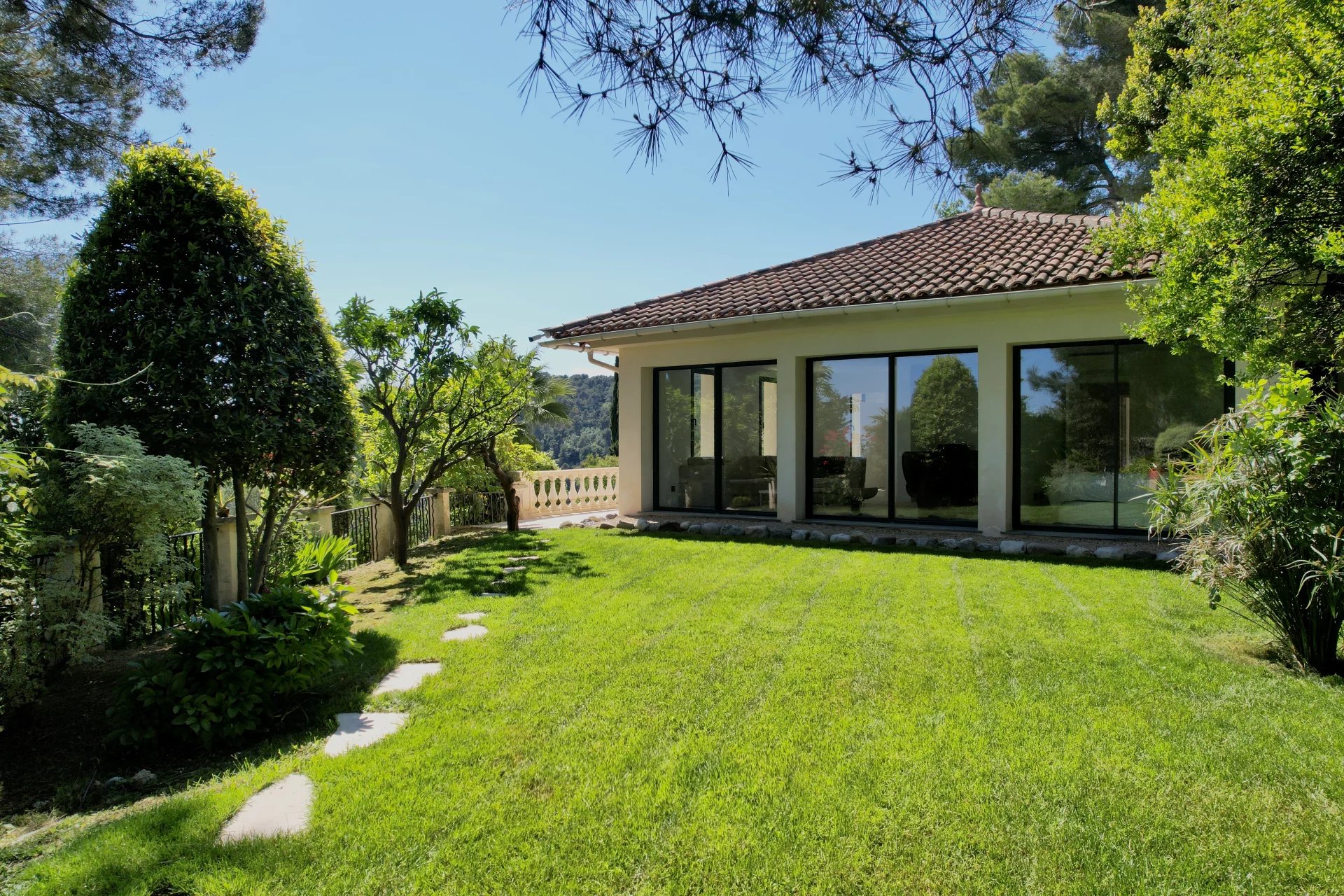 Saint-Paul-de-Vence, Provence-Alpes-Côte d’Azur, 06570, FR, 10 Bedrooms Bedrooms, ,14 BathroomsBathrooms,Residential,For Sale,1819144