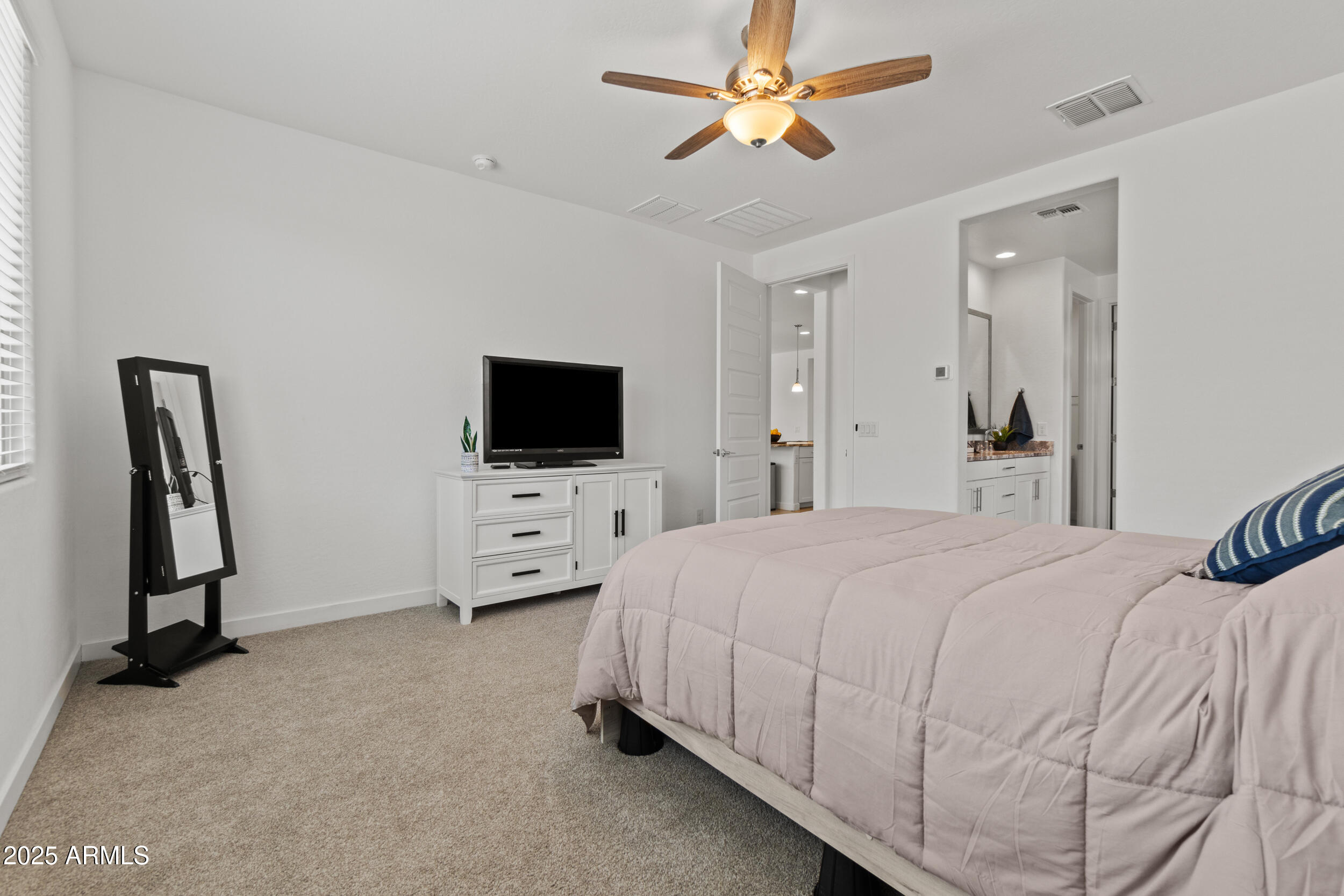 Surprise, Arizona, 85388, United States, 4 Bedrooms Bedrooms, ,Residential,For Sale,1875934