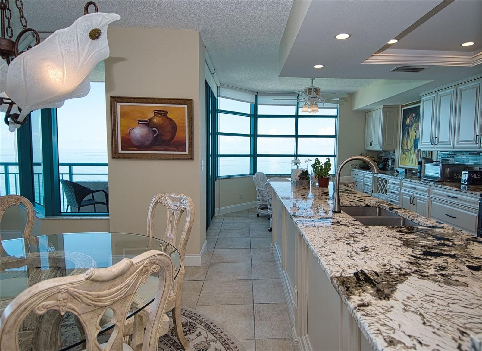 CLEARWATER BEACH, Florida, 33767, United States, 3 Bedrooms Bedrooms, ,3 BathroomsBathrooms,Residential,For Sale,1976506