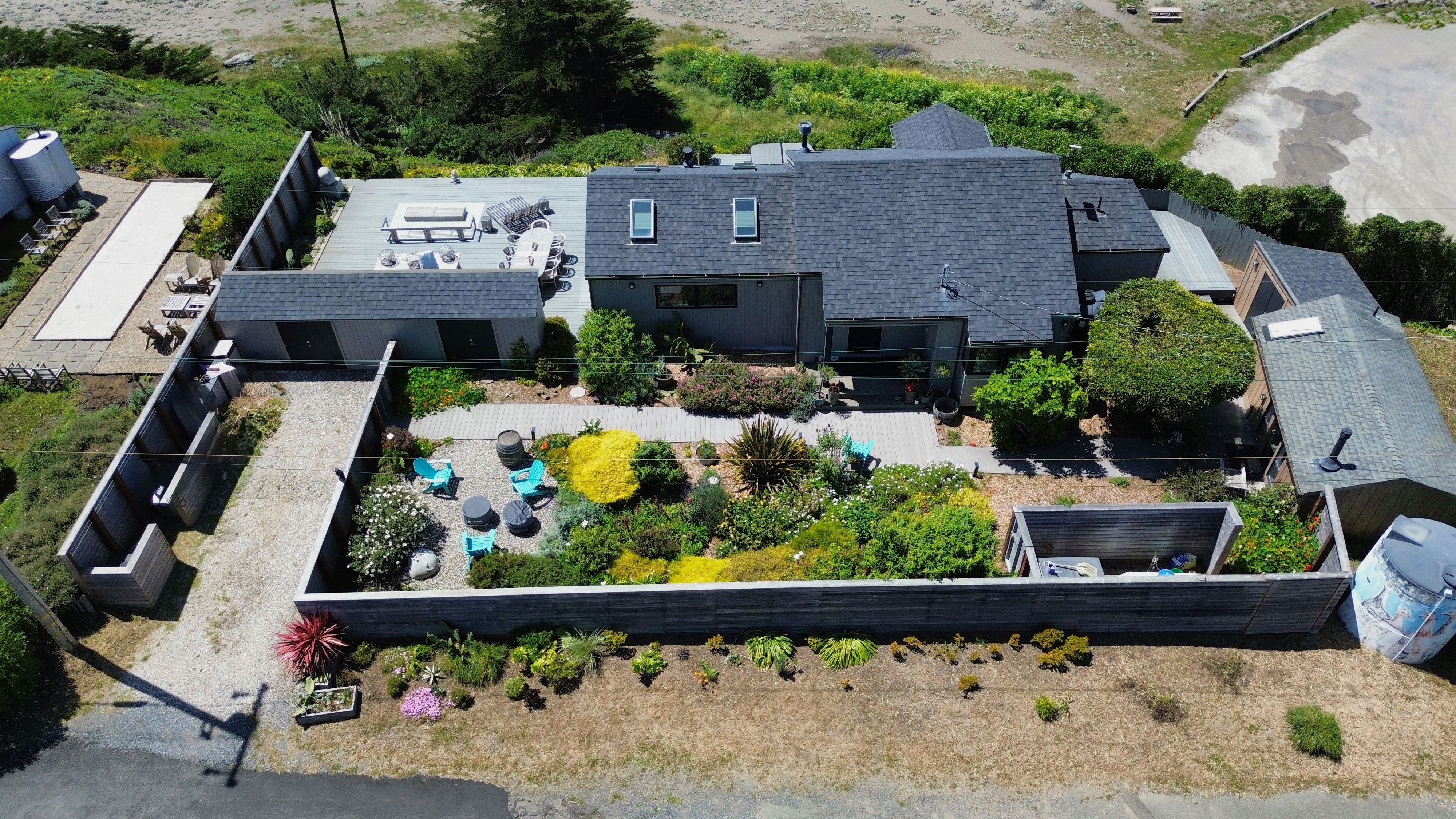  7187 Cliff Avenue, Bodega Bay, CA 94923 - 物件實景