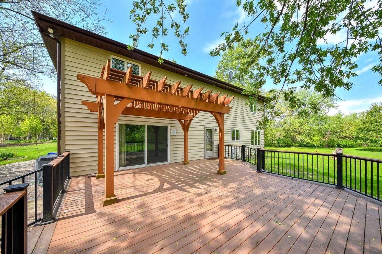 Oswego, Illinois, 60543, United States, 4 Bedrooms Bedrooms, ,3 BathroomsBathrooms,Residential,For Sale,1827173