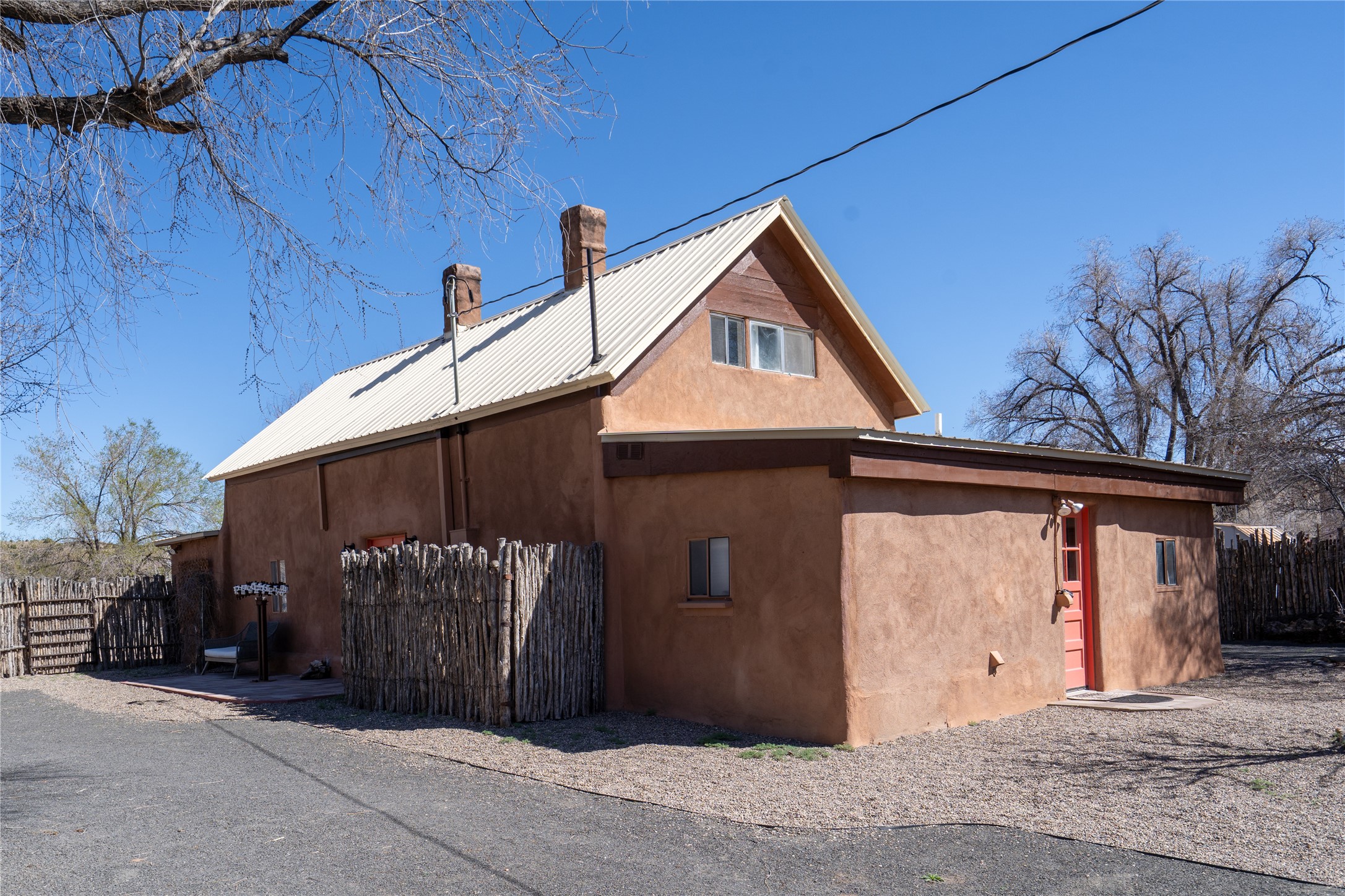  10 Rail Road - 物件實景