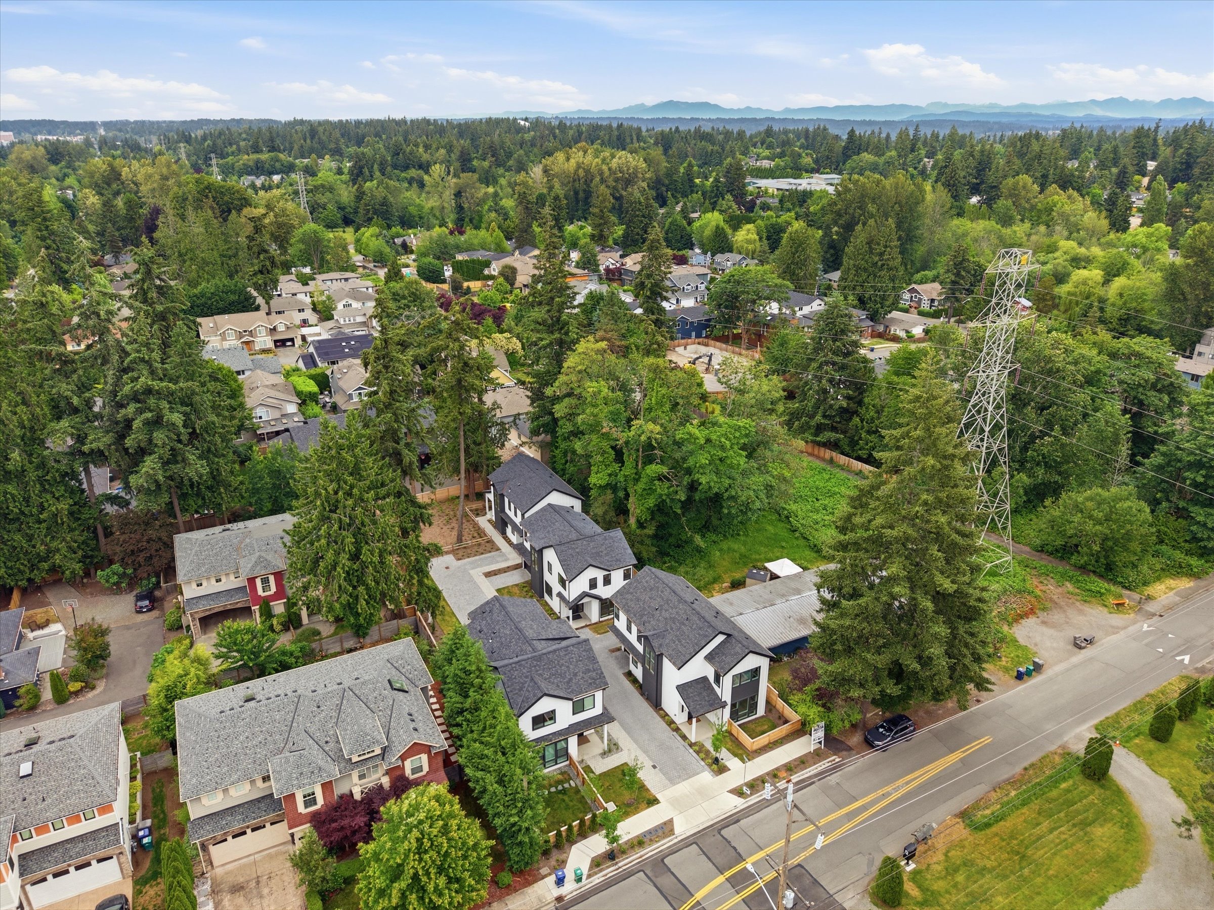  12426 NE 90th St, Kirkland, WA 98033 - 物件實景