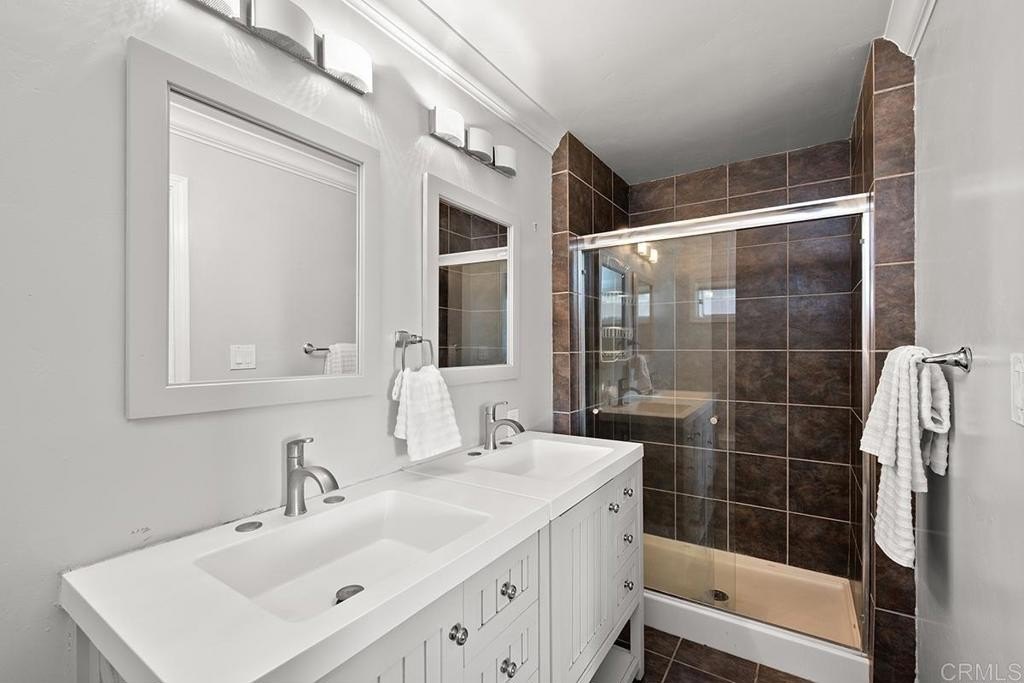 Bonita, California, 91902, United States, ,Residential,For Sale,1941001