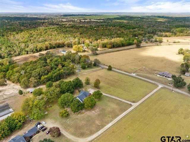 Lindale, Texas, 75771, United States, 3 Bedrooms Bedrooms, ,3 BathroomsBathrooms,Residential,For Sale,1995142