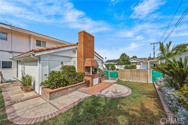 Garden Grove, California, 92841, United States, 4 Bedrooms Bedrooms, ,3 BathroomsBathrooms,Residential,For Sale,1980763