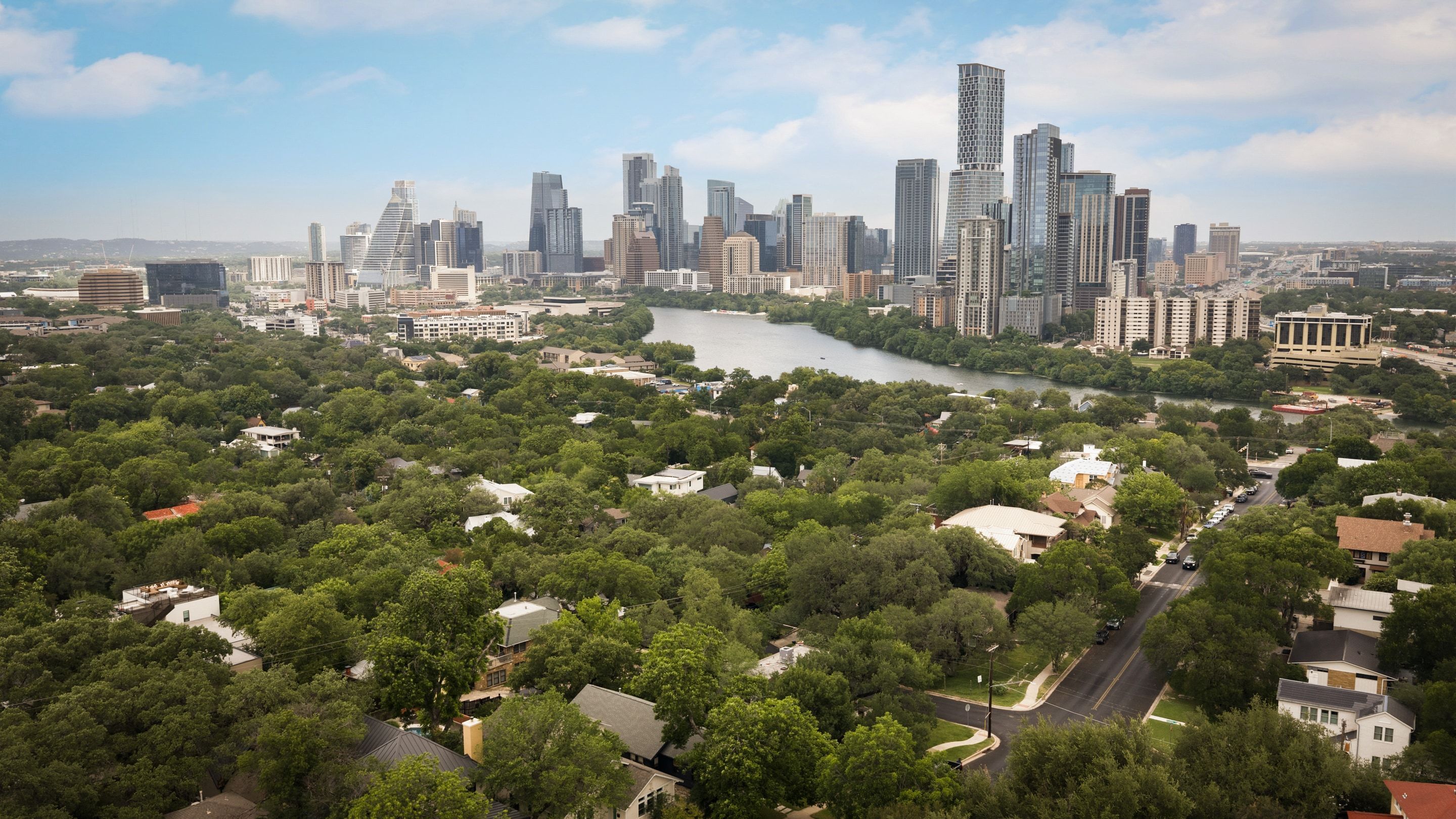  Reimagined Travis Heights Bungalow with Downtown Views - 物件實景