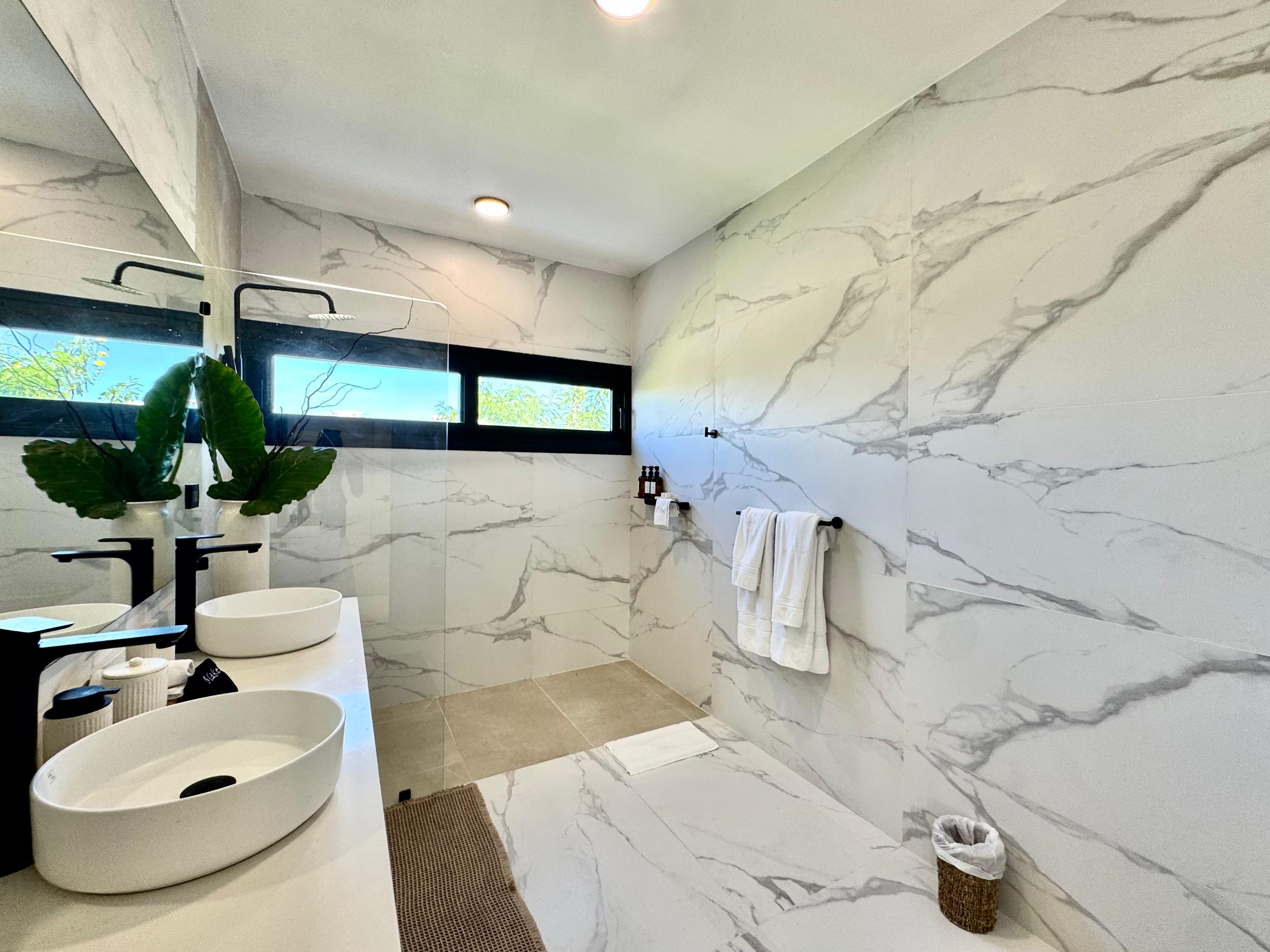 Punta Cana, DO, 4 Bedrooms Bedrooms, ,5 BathroomsBathrooms,Residential,For Sale,1996015