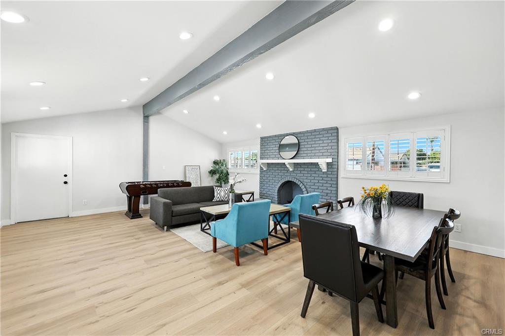Paramount, California, 90723, United States, 4 Bedrooms Bedrooms, ,2 BathroomsBathrooms,Residential,For Sale,1935731